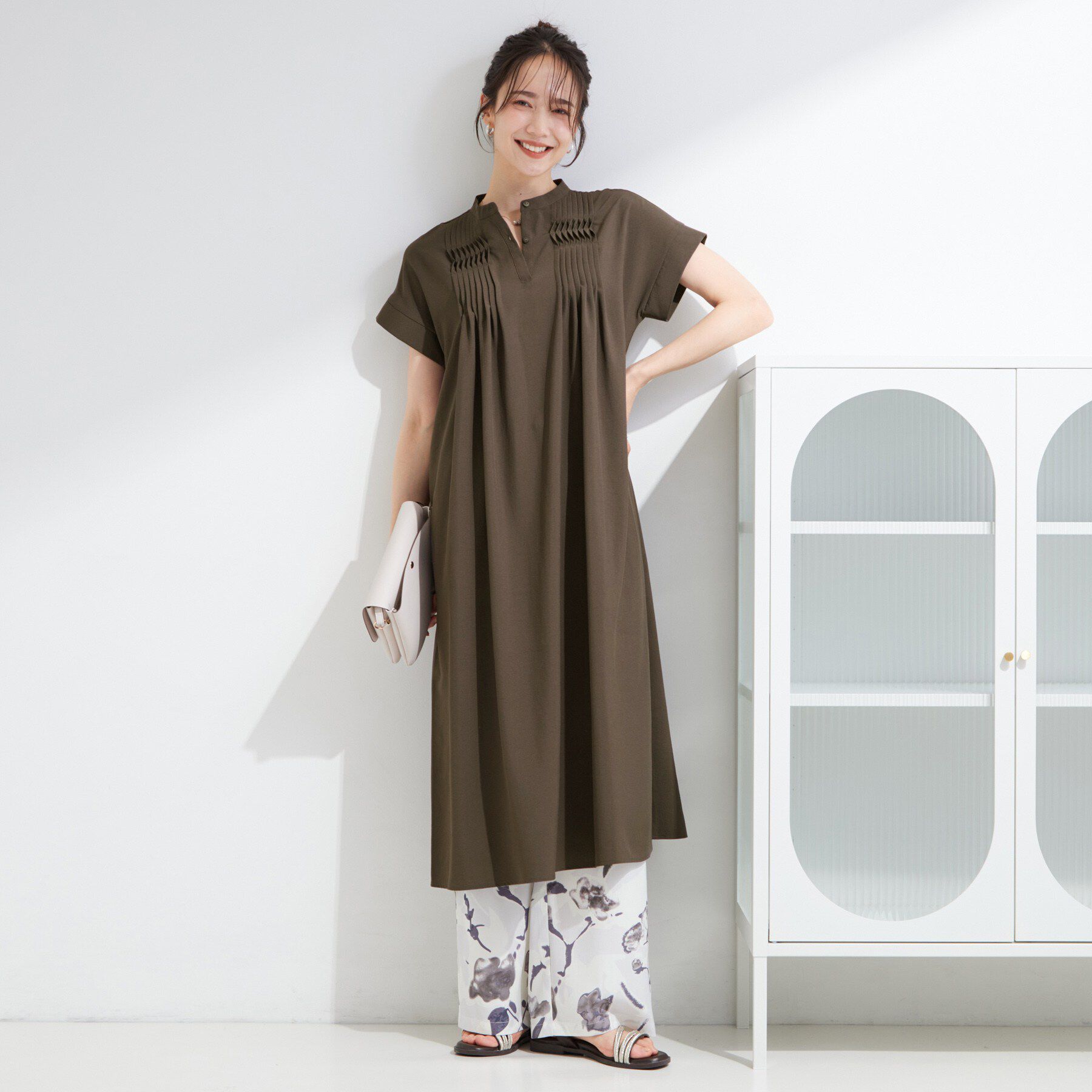 SHOO･LA･RUE「【S-LL/洗濯機可】ピンタックデザインがサマ見え Aラインワンピース」|ワンピース|