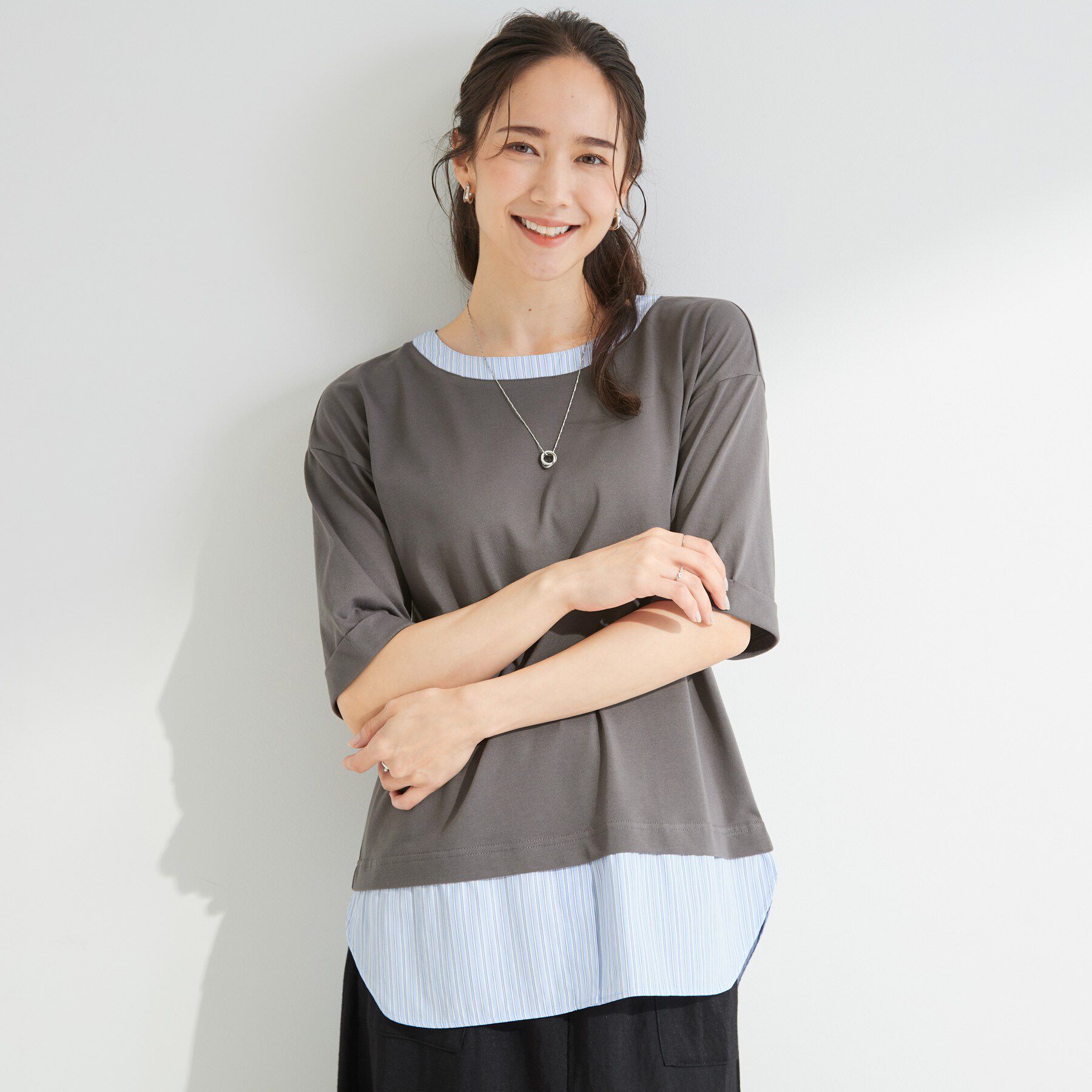 SHOO･LA･RUE「【インせず着られる/二の腕隠れる】重ね着風 シャツドッキングトップス」|Tシャツ・カットソー|
