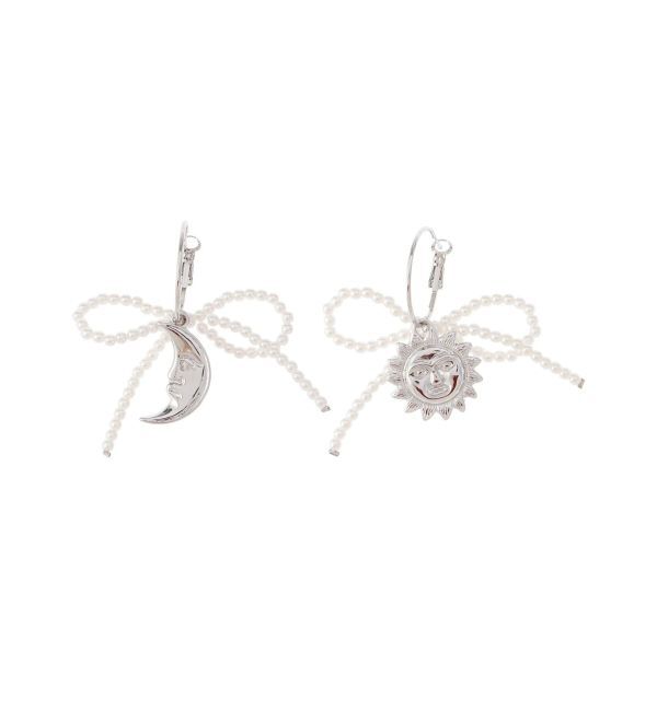 EVRIS「RIBBON SUNNY MOTIF ピアス」|ピアス|シルバー
