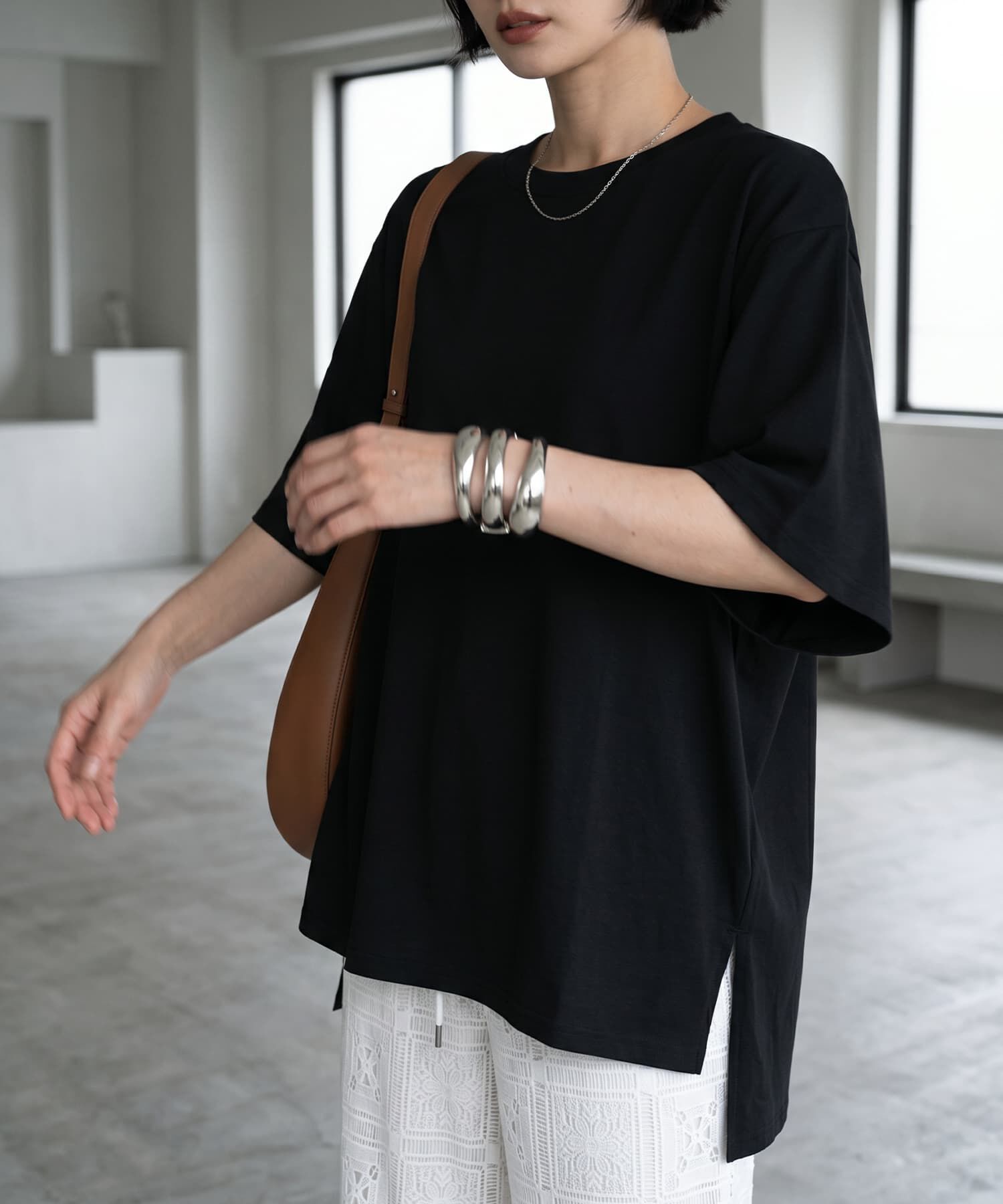 STYLE DELI「【BLK001】ゆったりシルエット五分袖ドルマンTシャツ」|Tシャツ・カットソー|