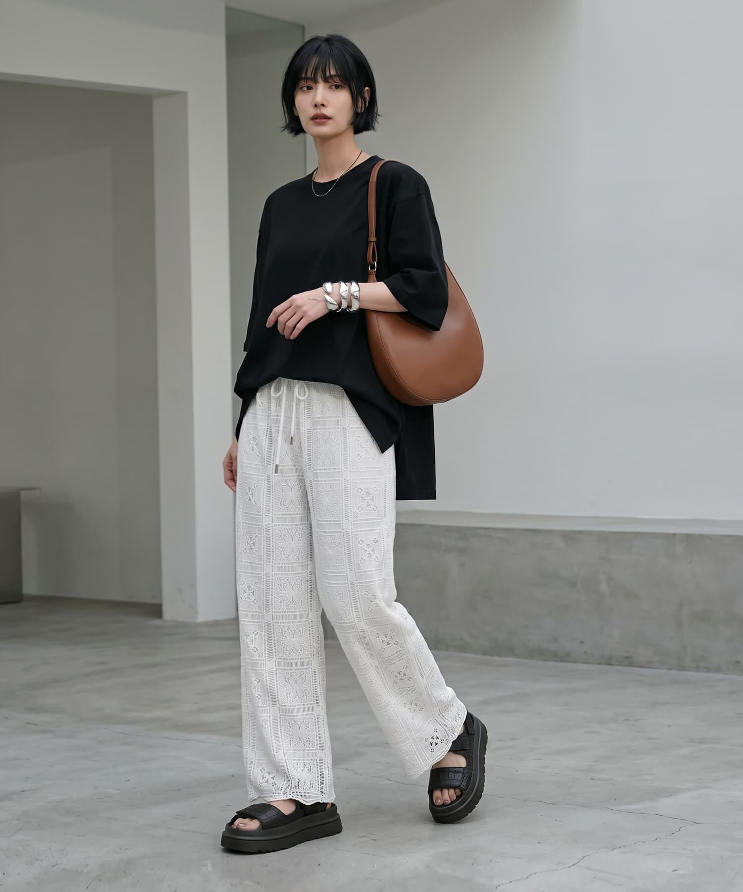 STYLE DELI「【BLK001】ゆったりシルエット五分袖ドルマンTシャツ」|Tシャツ・カットソー|