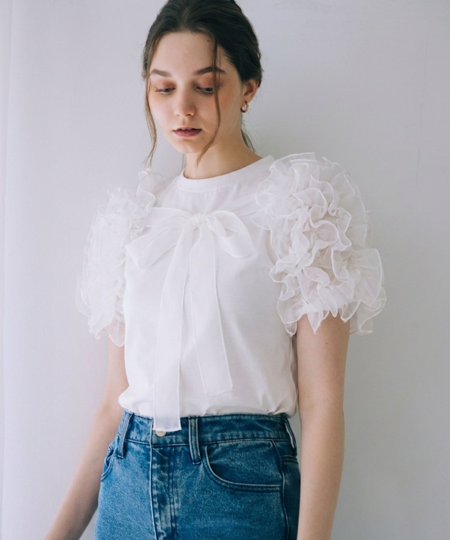 SELFIST「【フリル取り外し可能】ボリュームフリル袖付Tシャツ」|Tシャツ・カットソー|オフホワイト