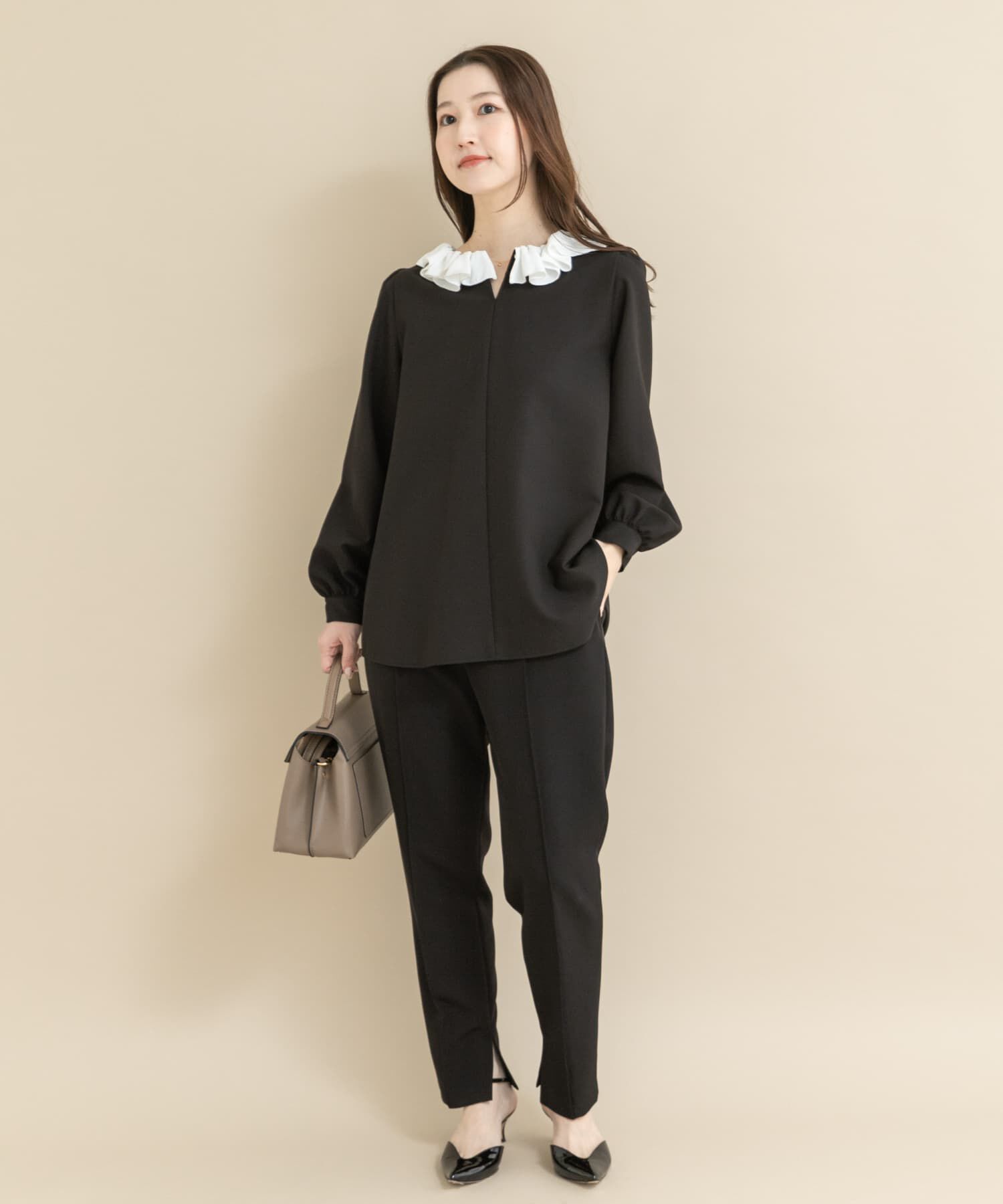 URBAN RESEARCH ROSSO「『WEB限定』コサージュカラー2WAYブラウス」|シャツ・ブラウス|