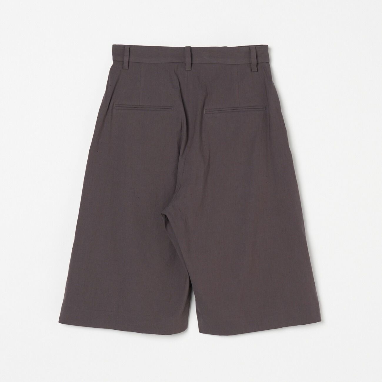 HELIOPOLE「HELIOPOLE the Editor PT(bio linen Bermuda)」|チノ|