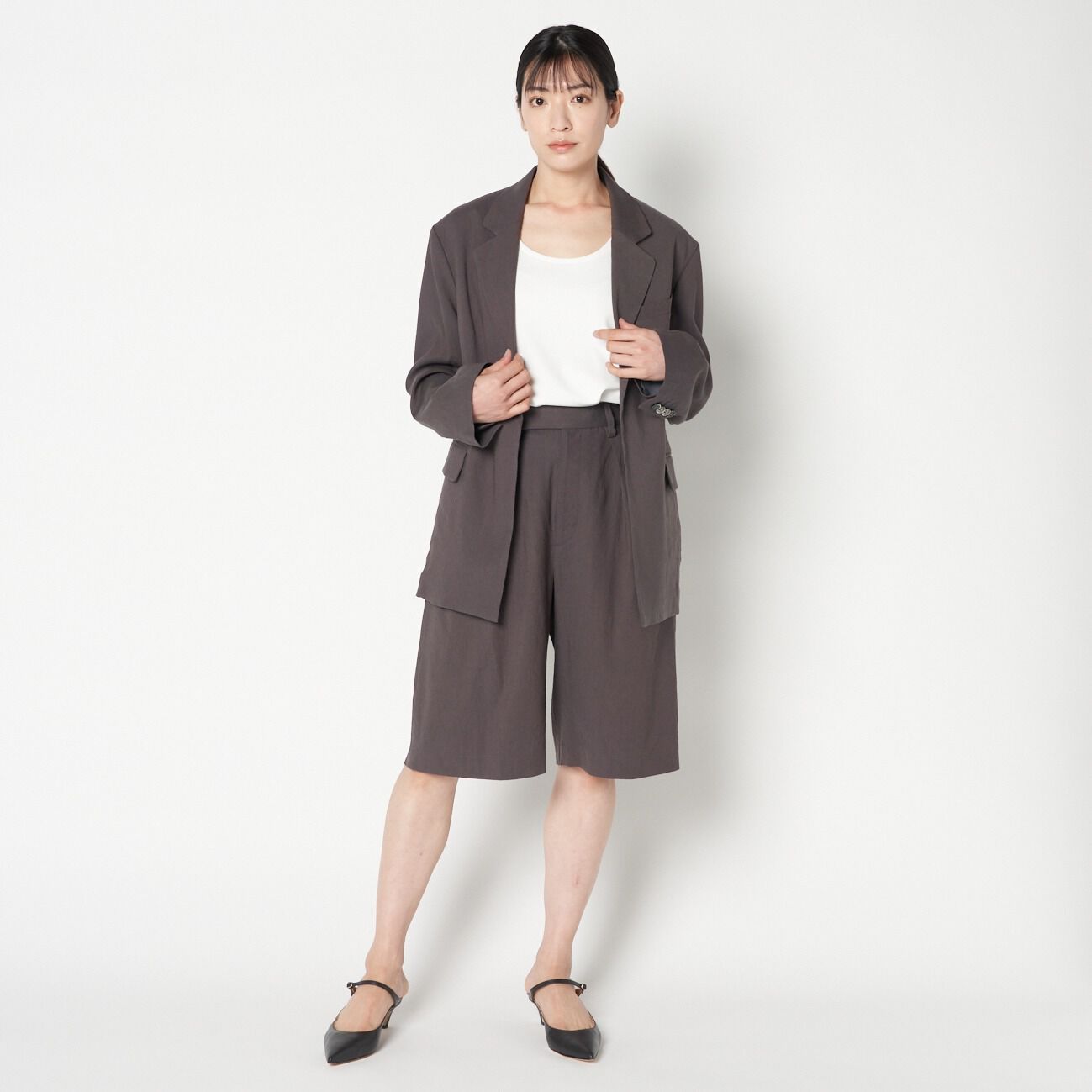 HELIOPOLE「HELIOPOLE the Editor PT(bio linen Bermuda)」|チノ|