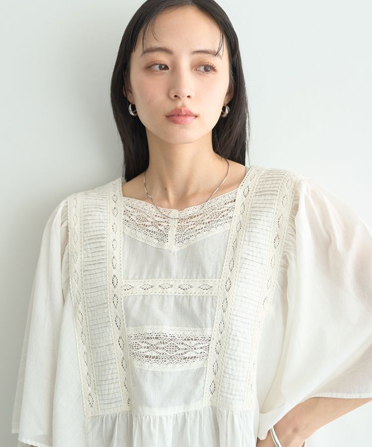 earth music&ecology「【WEB・一部店舗限定】レース&ピンタックポンチョ」|シャツ・ブラウス|
