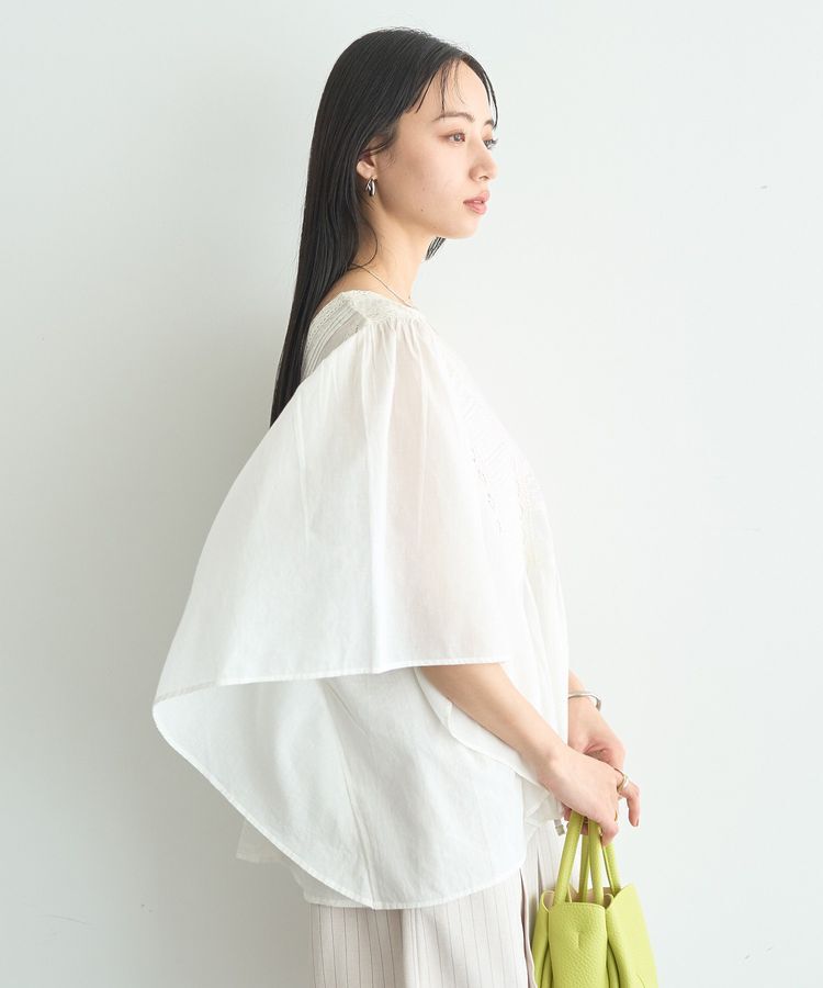 earth music&ecology「【WEB・一部店舗限定】レース&ピンタックポンチョ」|シャツ・ブラウス|