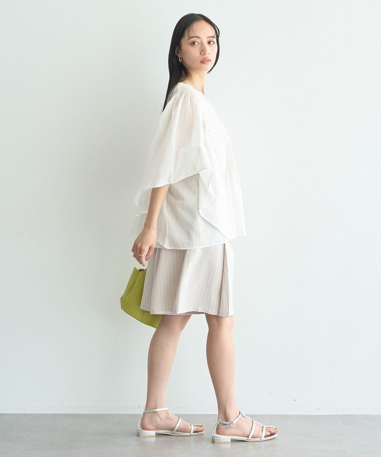 earth music&ecology「【WEB・一部店舗限定】レース&ピンタックポンチョ」|シャツ・ブラウス|