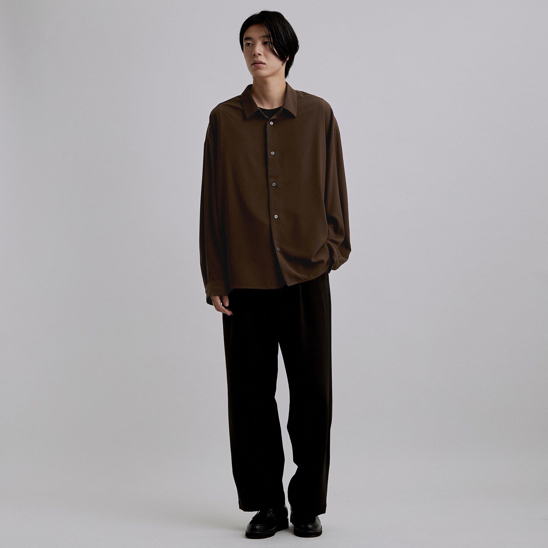 tk.TAKEO KIKUCHI「【選べる7色】トロミドレープカラーシャツ/トロミ/梨地/7色/レギュラーカラー/長袖」|シャツ・ブラウス|