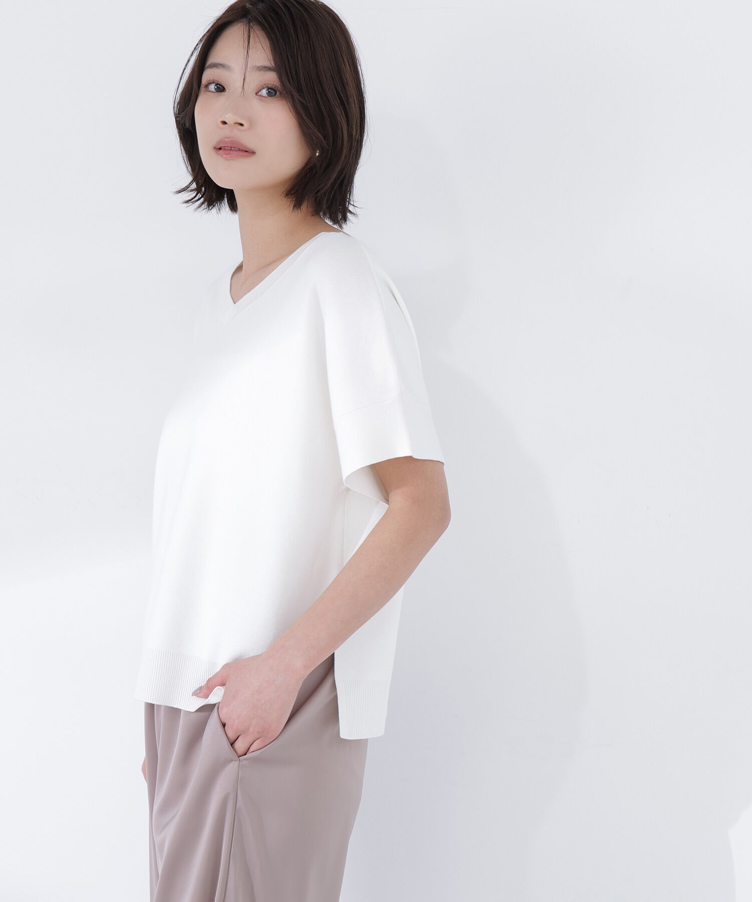  「＜sweet掲載＞総針ベーシック Vネックニット」|ニット・セーター|オフホワイト1