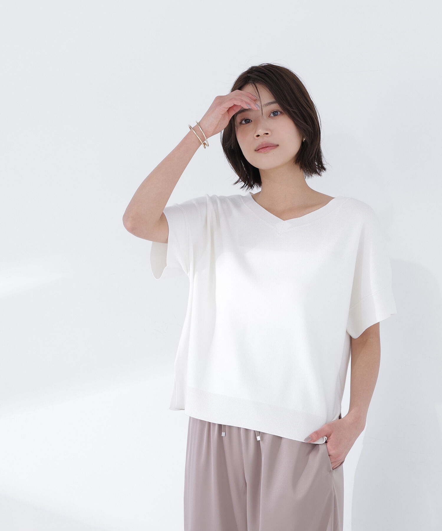  「＜sweet掲載＞総針ベーシック Vネックニット」|ニット・セーター|