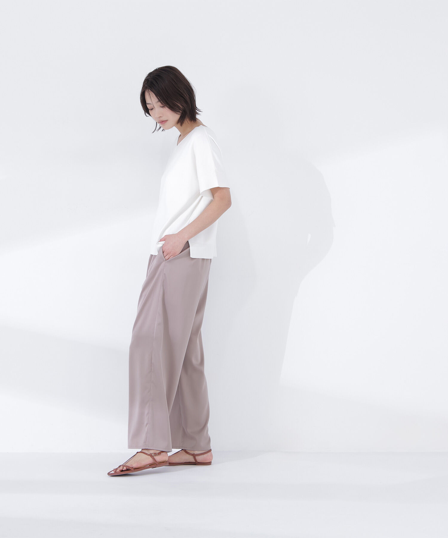  「＜sweet掲載＞総針ベーシック Vネックニット」|ニット・セーター|