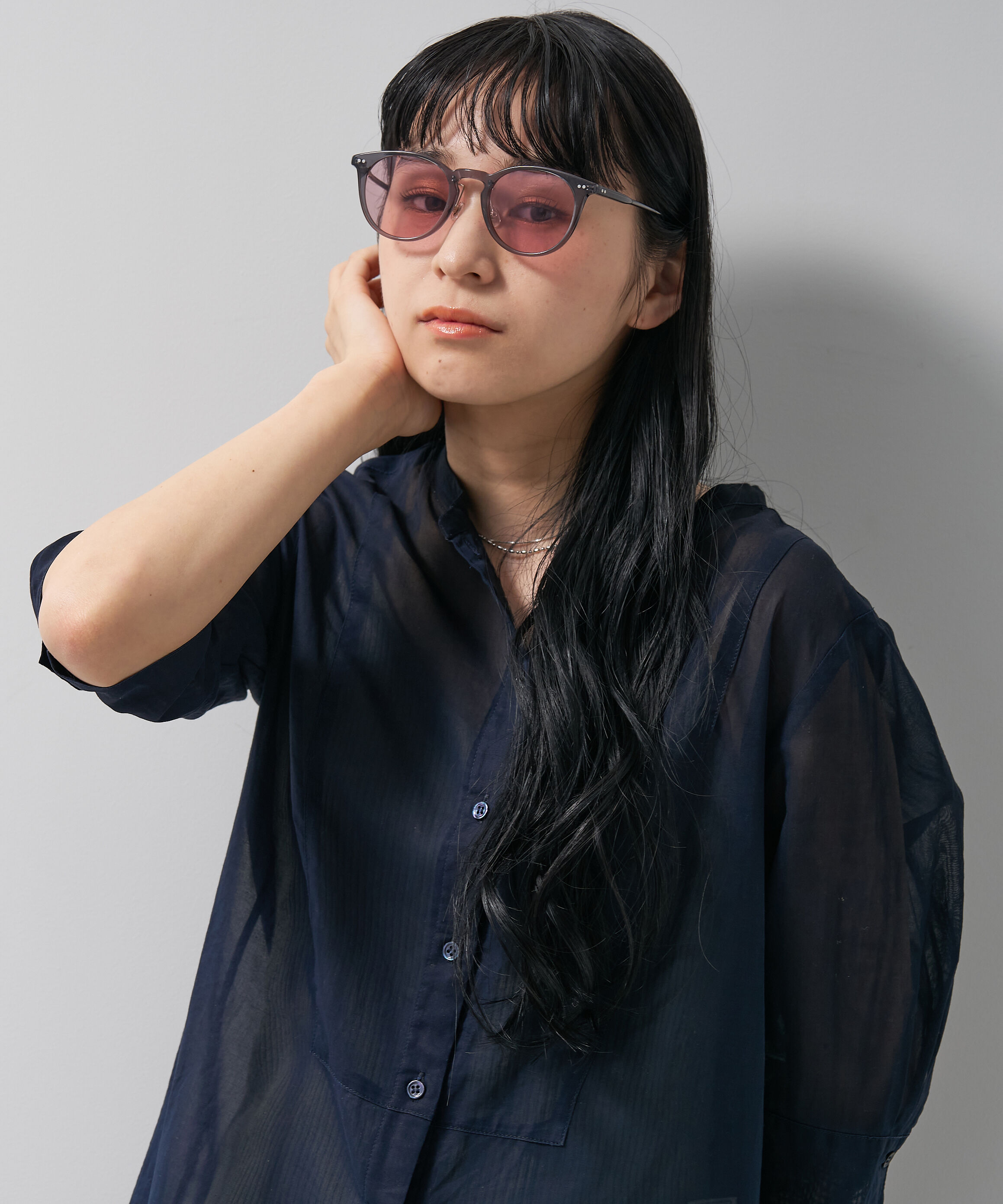  「ボストン型 サングラス | カラーレンズ 鼻パッド 紫外線防止 UVカット ユニセックス」|サングラス|グレー