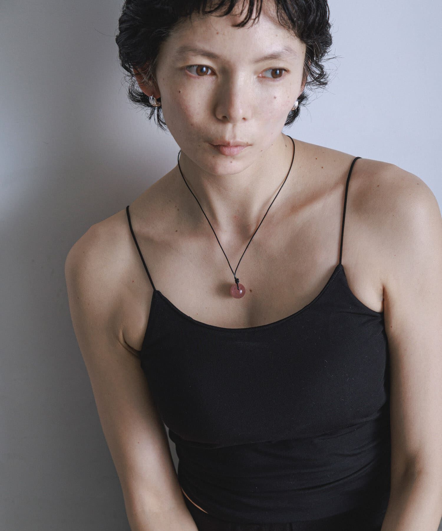 SMELLY「SMELLY so&rsquo;　strawberryquartz necklace」|ネックレス|