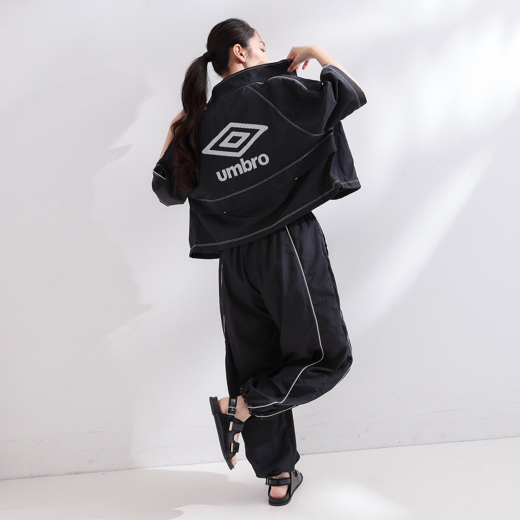 OPAQUE.CLIP「◆【umbro／アンブロ】シアーナイロンカーブシルエットイージパンツ」|その他|