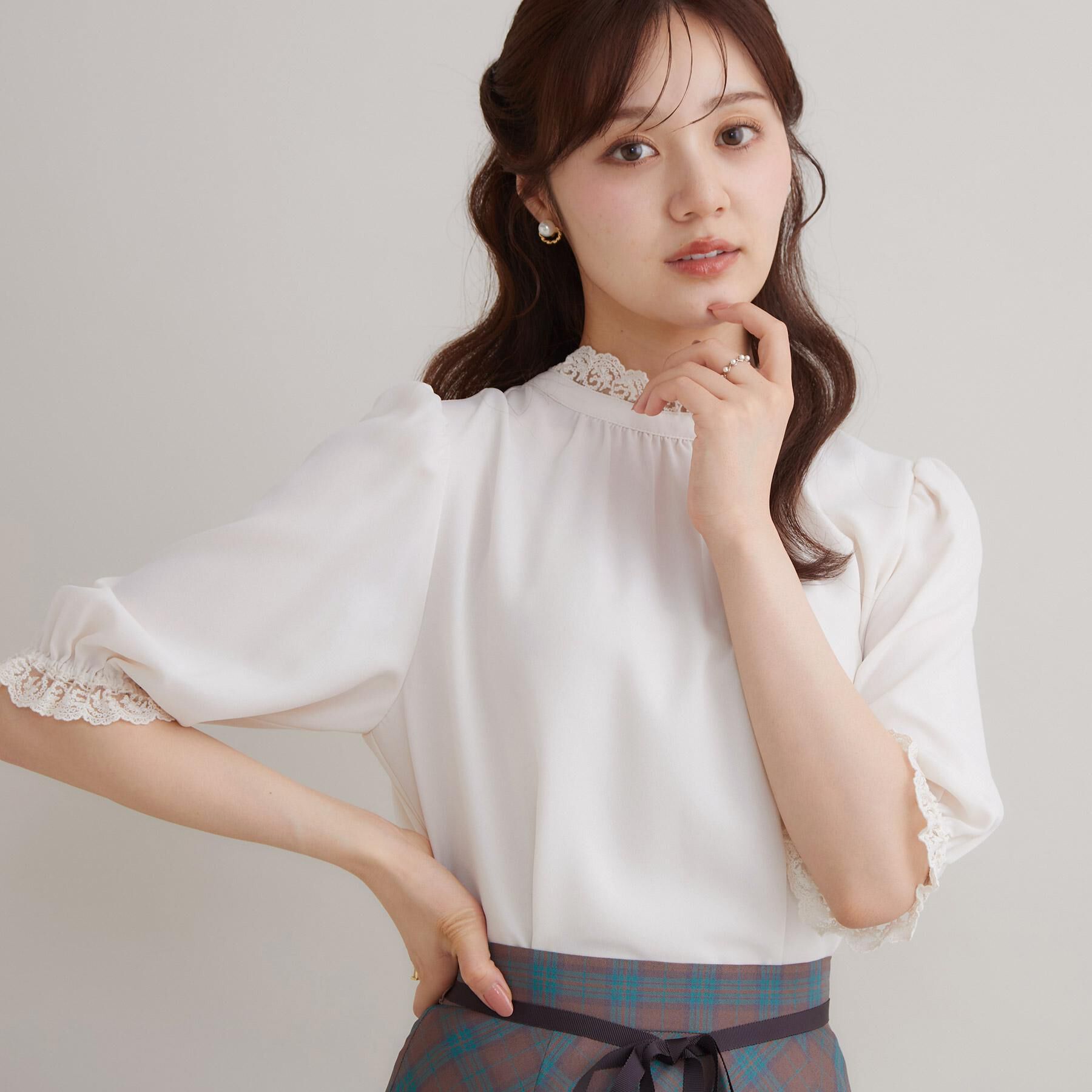 Couture broach「【大人上品・前後2WAY】エンブロレース 5分袖ブラウス【洗濯機可】」|シャツ・ブラウス|