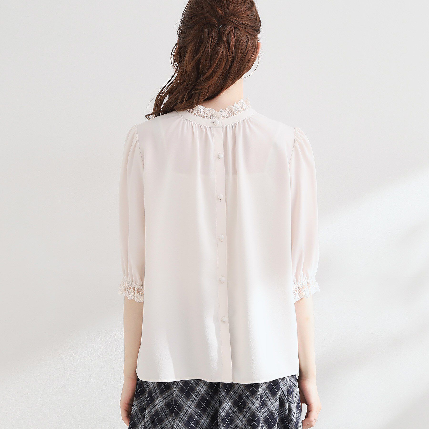Couture broach「【大人上品・前後2WAY】エンブロレース 5分袖ブラウス【洗濯機可】」|シャツ・ブラウス|