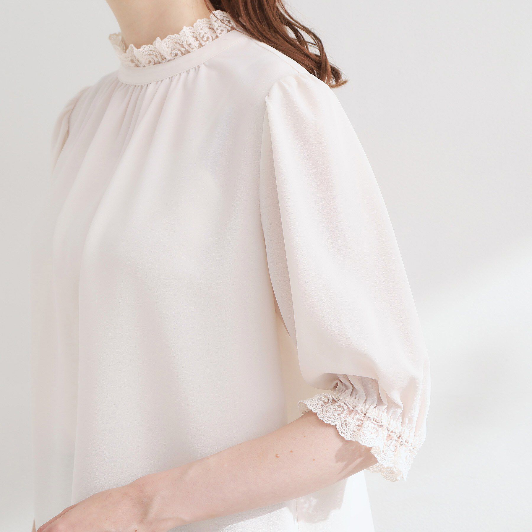 Couture broach「【大人上品・前後2WAY】エンブロレース 5分袖ブラウス【洗濯機可】」|シャツ・ブラウス|