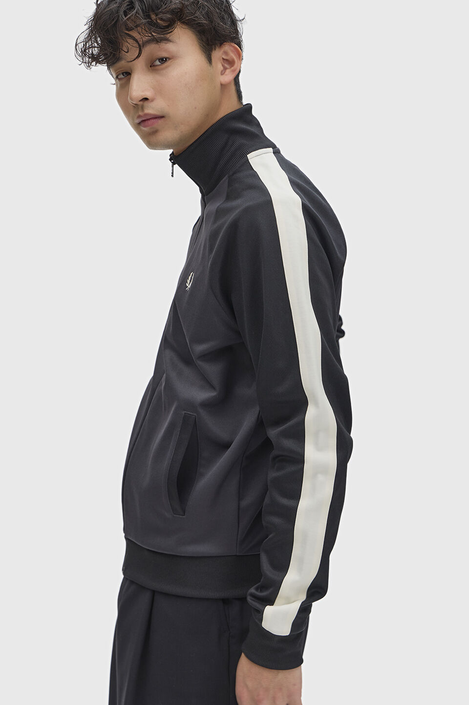 FRED PERRY 「Contrast Sleeve Track Jacket／コントラストトラックジャケット」|その他|