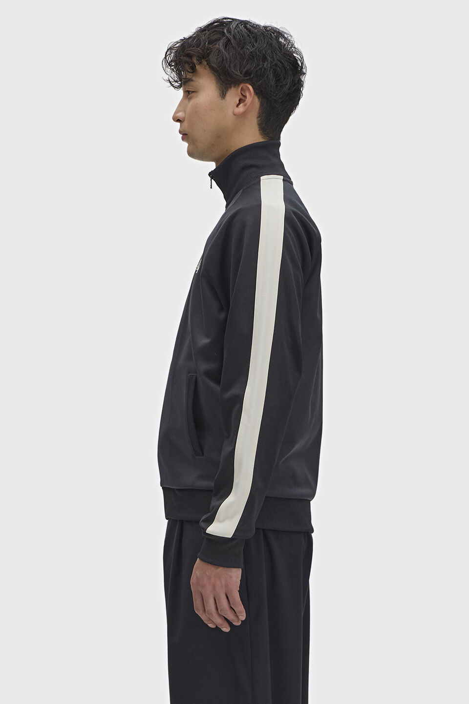 FRED PERRY 「Contrast Sleeve Track Jacket／コントラストトラックジャケット」|その他|