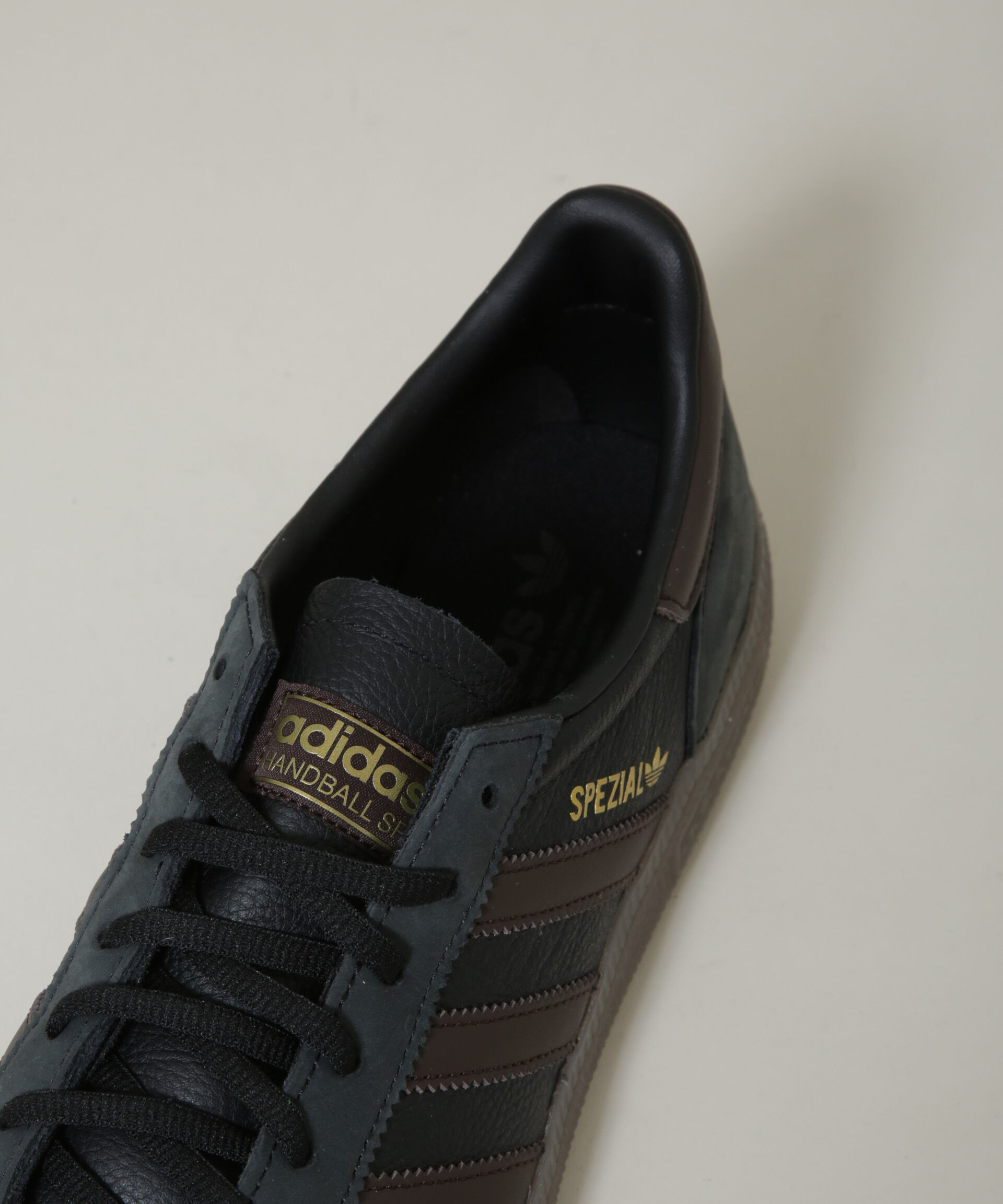 nano･universe「adidas/HANDBALL SPEZIAL」|スニーカー|