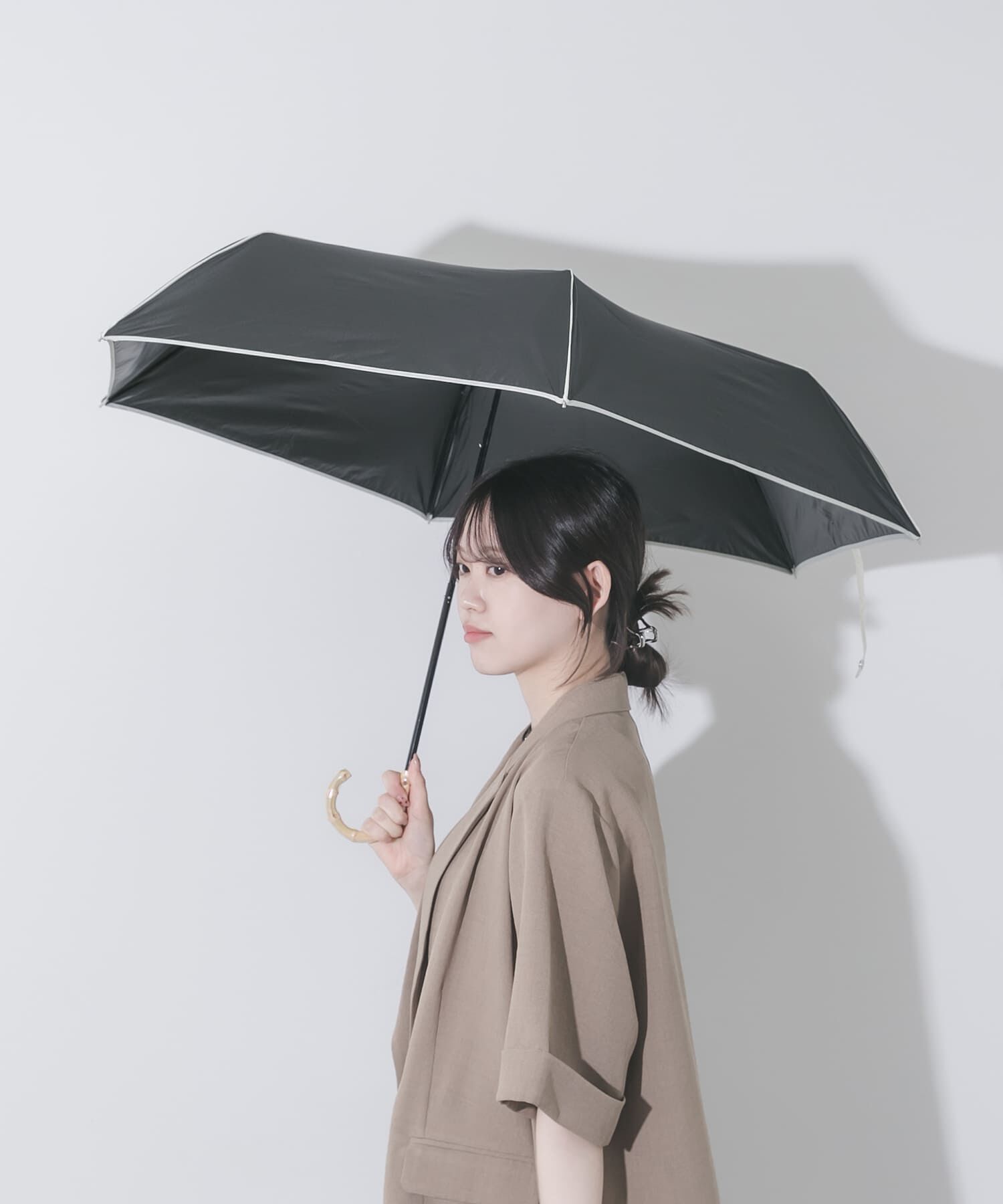 SMELLY「because　晴雨兼用パイピングミニ」|傘|