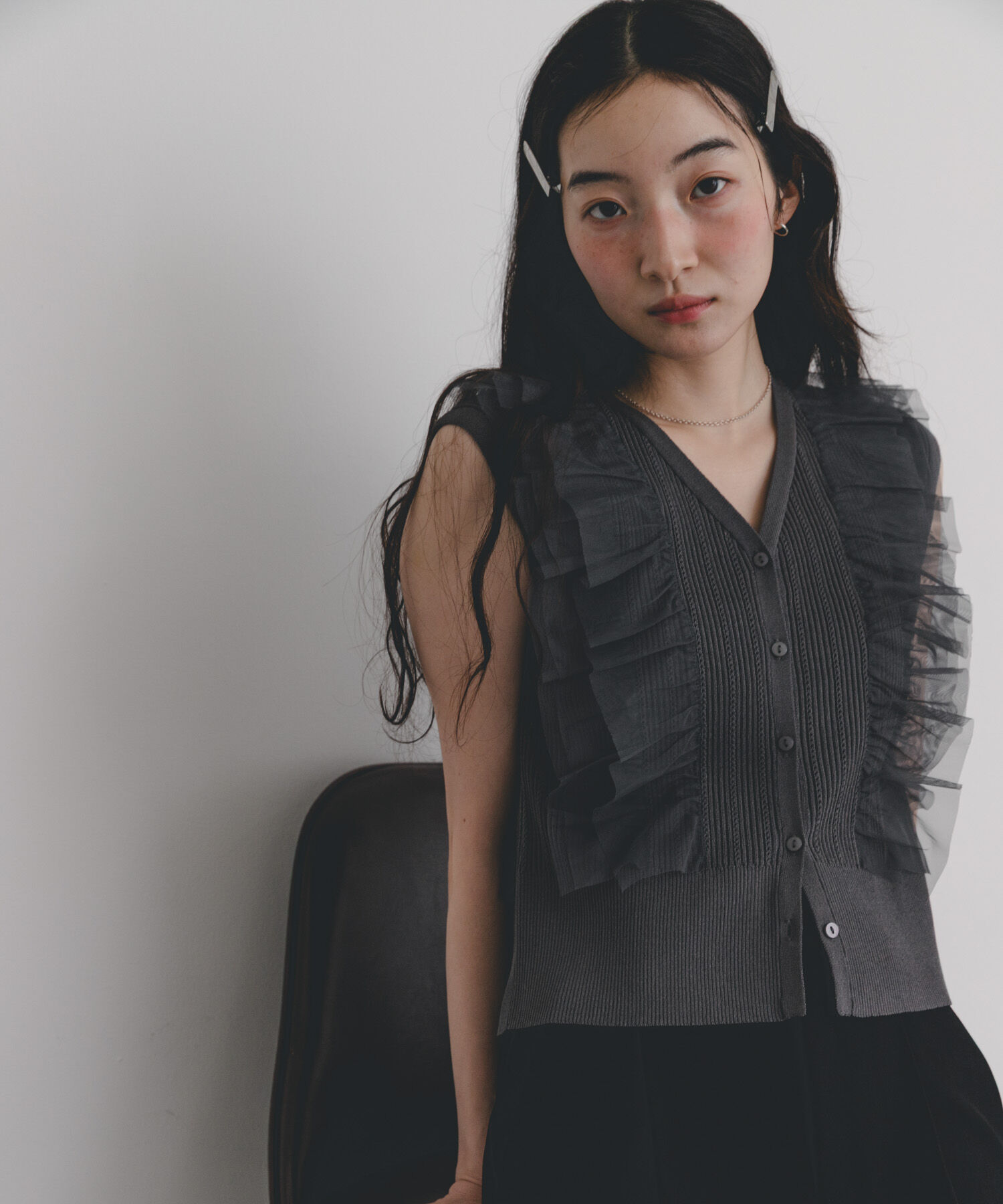 SENSE OF PLACE by URBAN RESEARCH「『洗濯可』シアーフリルドッキングニットカーディガン」|カーディガン|