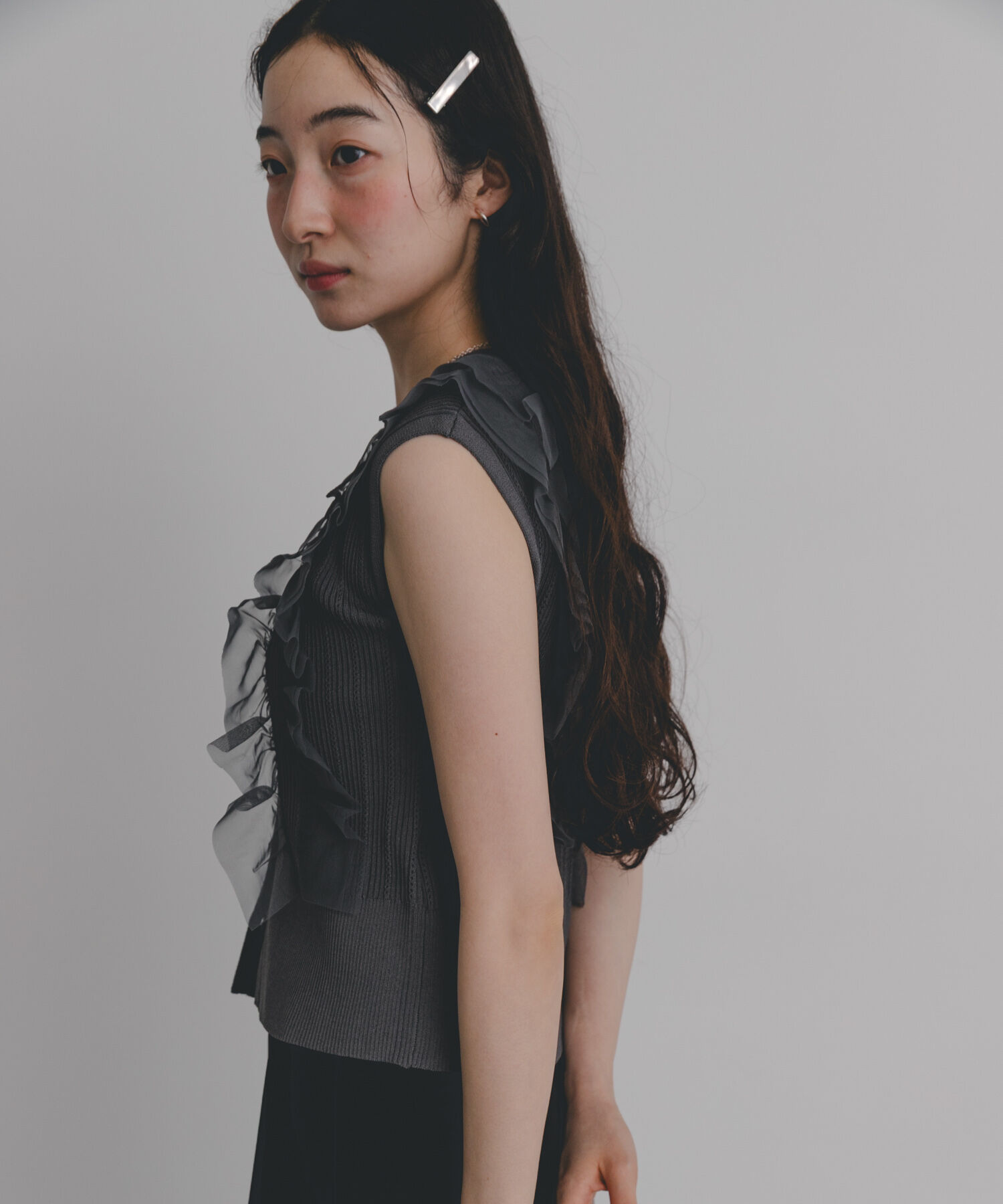 SENSE OF PLACE by URBAN RESEARCH「『洗濯可』シアーフリルドッキングニットカーディガン」|カーディガン|