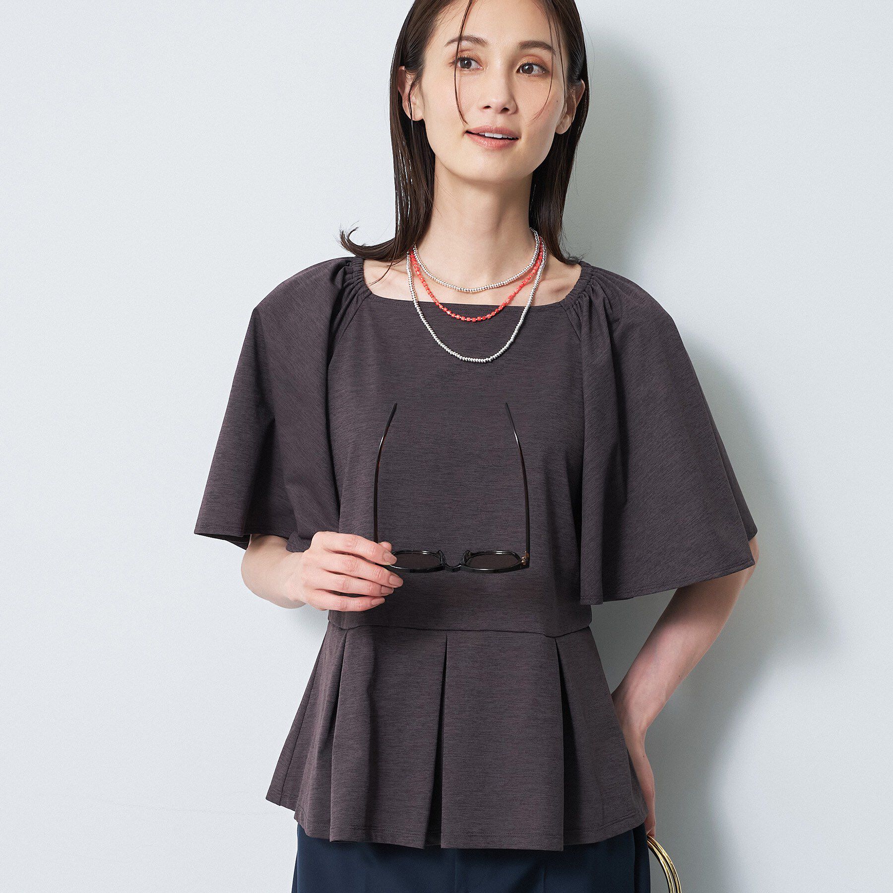 Reflect「【UVカット／接触冷感／吸水速乾】フレアスリーブペプラムカットソー」|Tシャツ・カットソー|ブラウン(043)