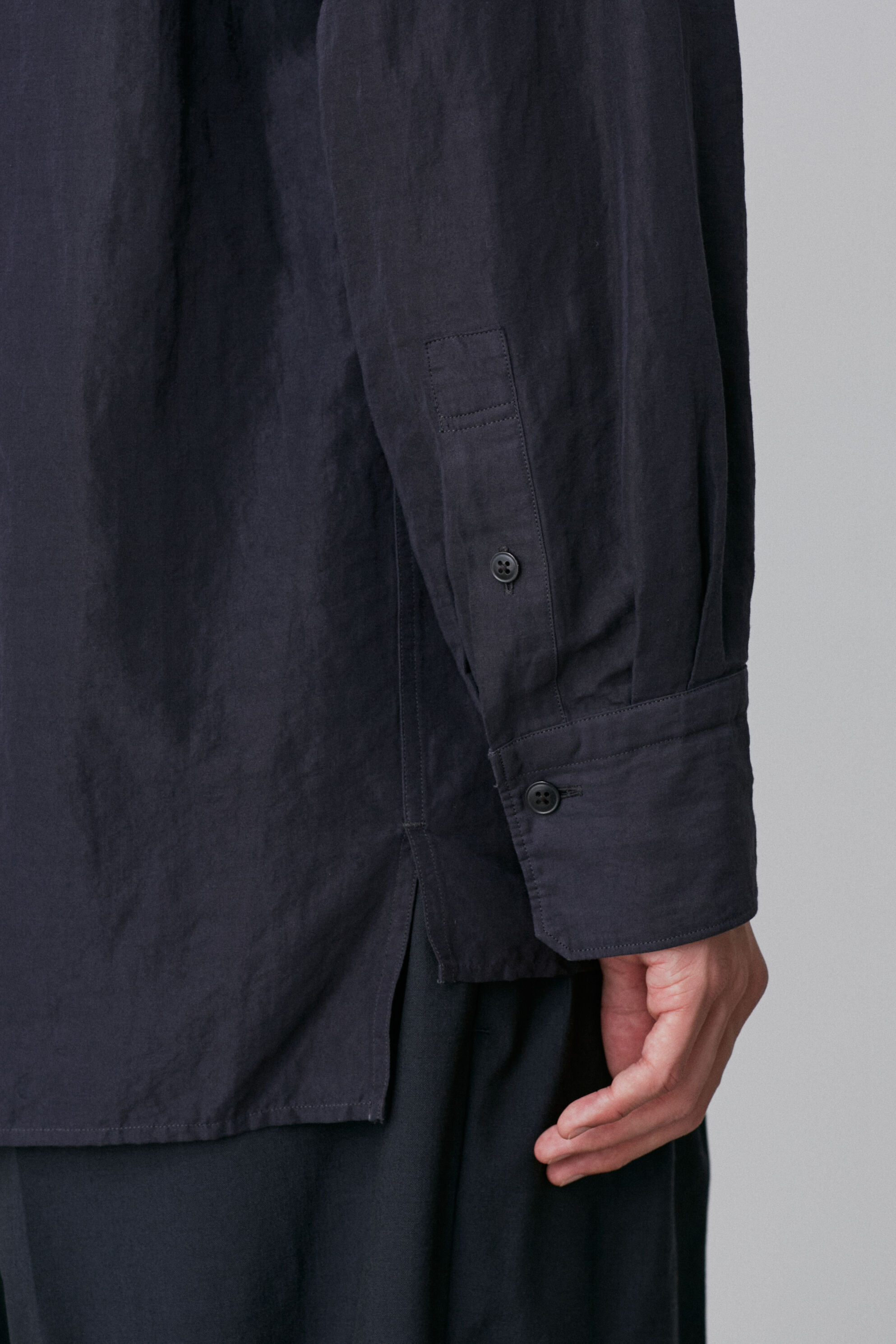 YLEVE 「YLEVE / COTTON RAMIE BROAD SHIRT」|シャツ・ブラウス|