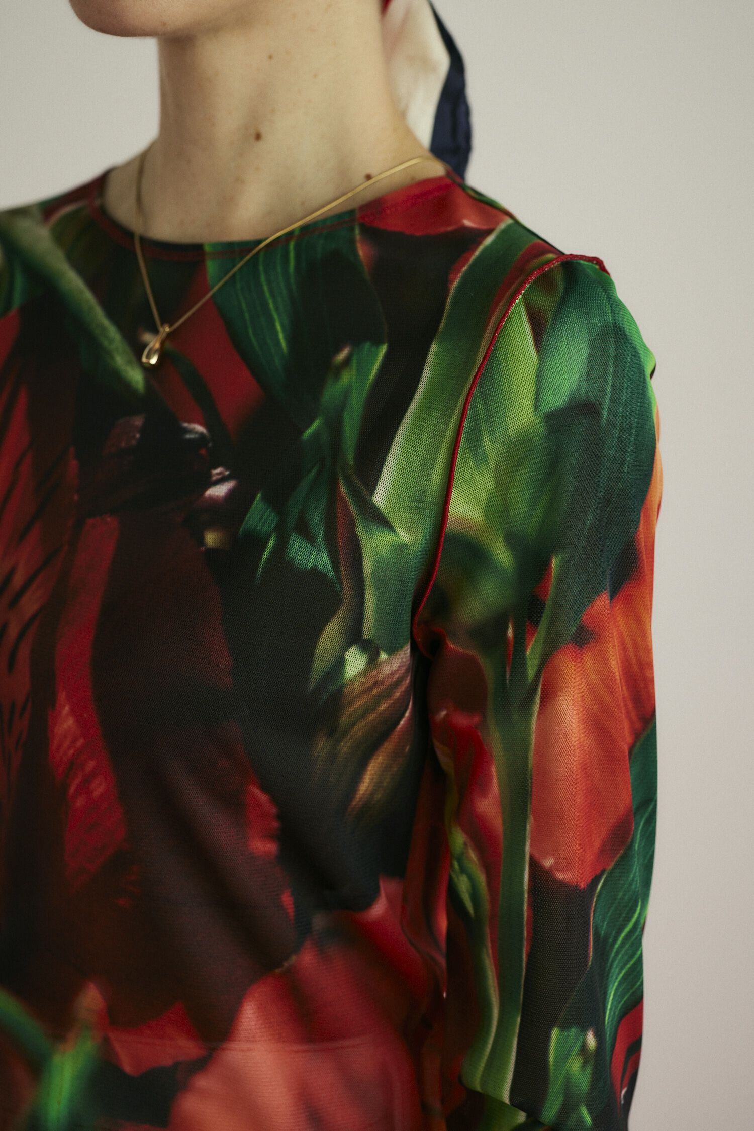 HeRIN.CYE「Flower pattern mesh innner」|Tシャツ・カットソー|