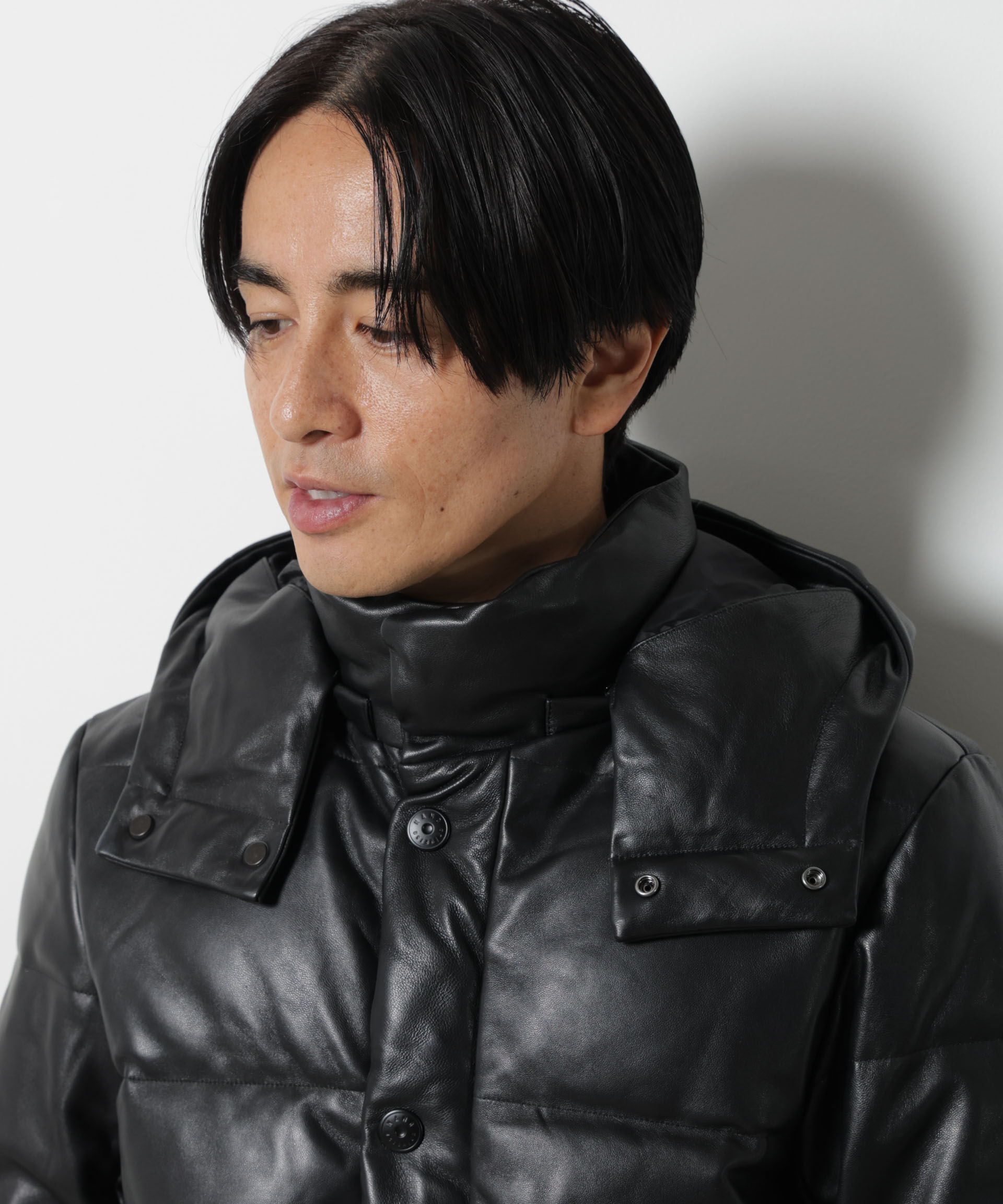NANO universe「「西川ダウン(R)」ラムレザーG2ダウン」|ダウン|