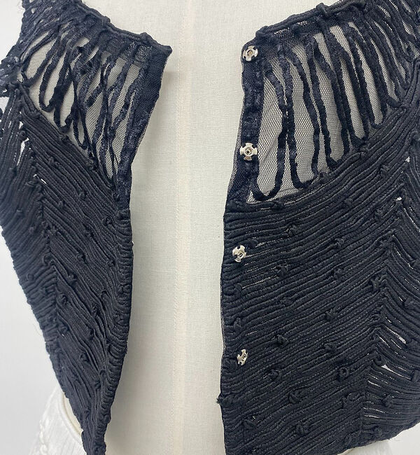 NOMINE「ハンド刺繍ベスト」|ベスト・ジレ|
