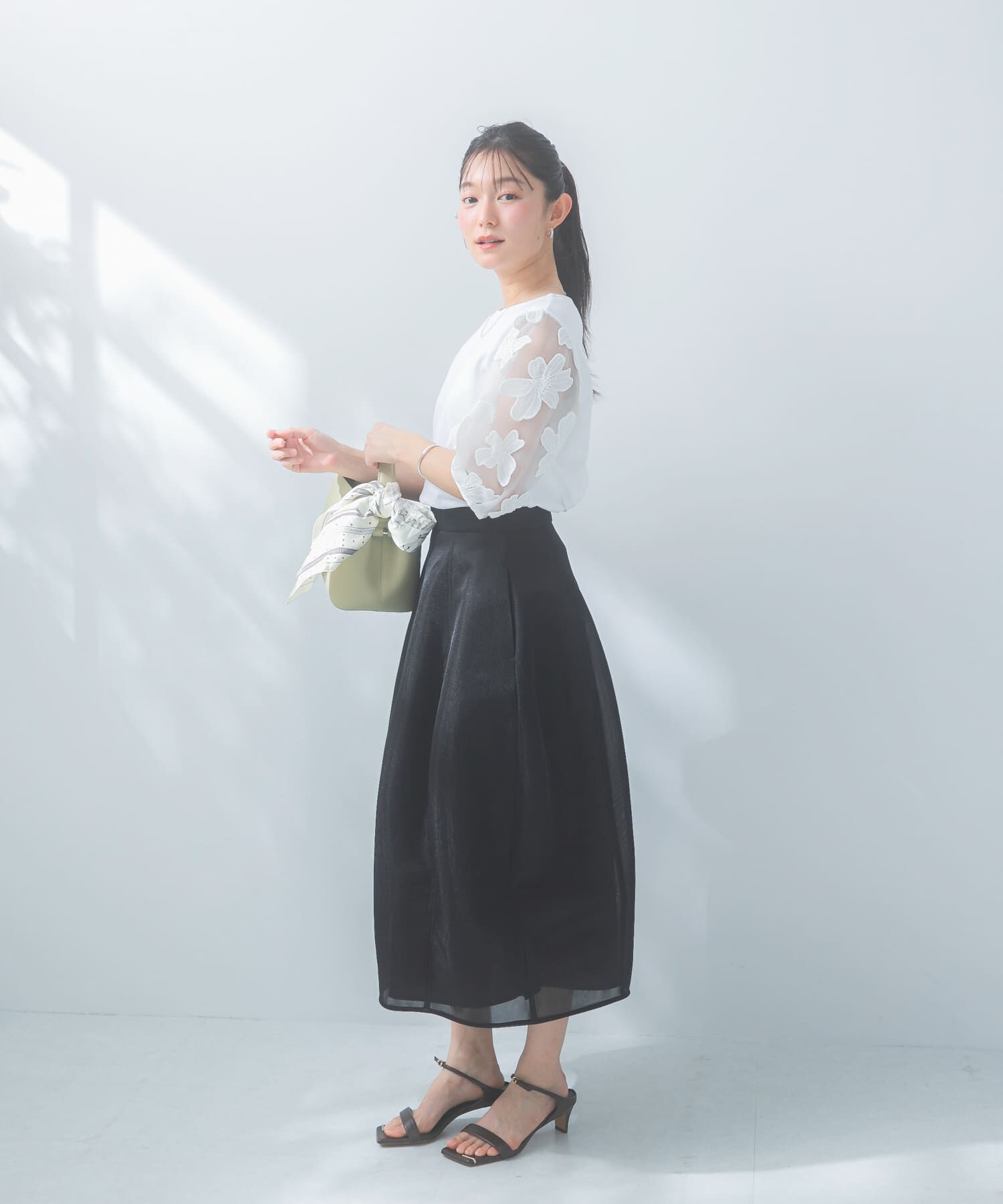 URBAN RESEARCH ROSSO「『WEB/一部店舗限定』フラワードッキングカットソー」|Tシャツ・カットソー|