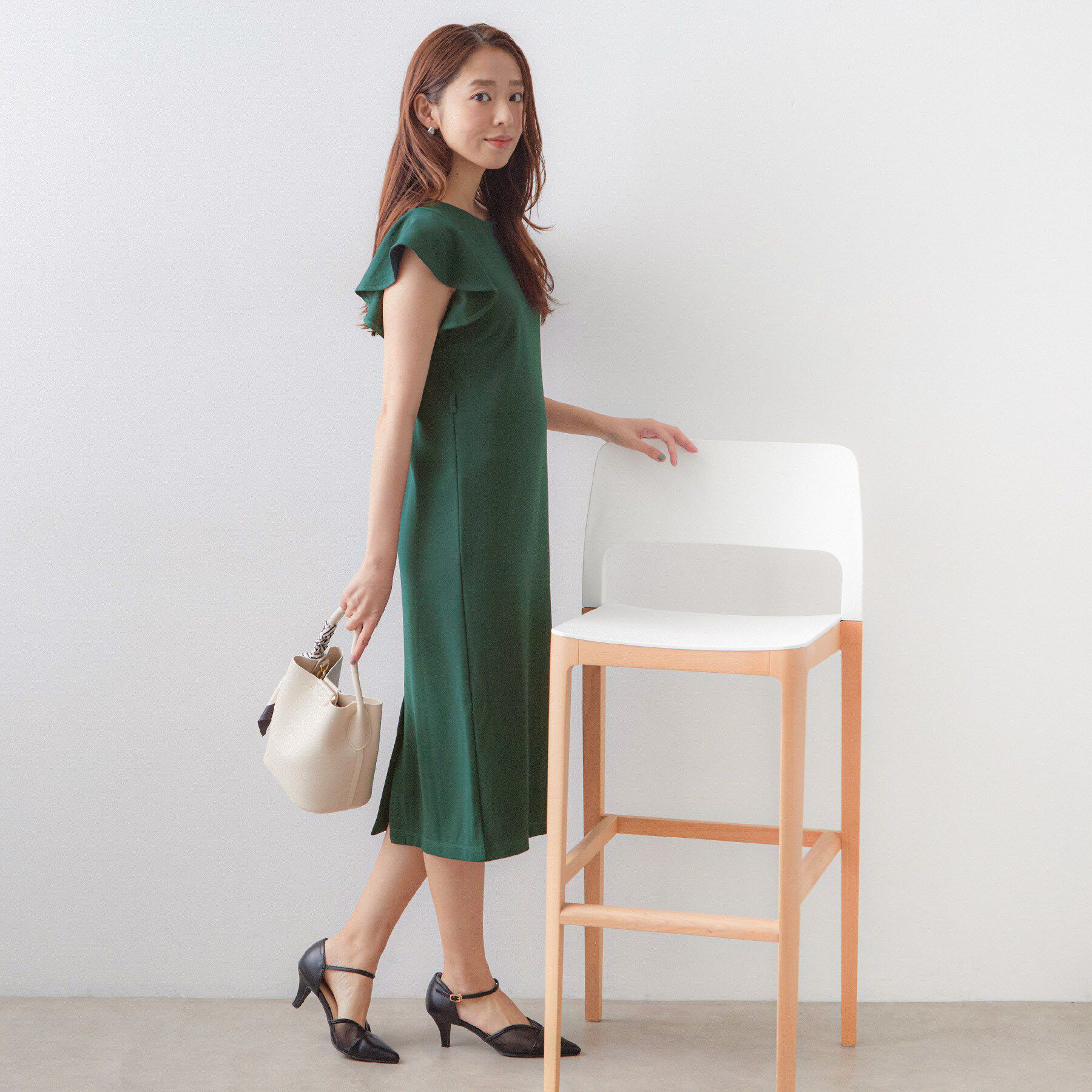index「【接触冷感／吸水速乾】キーネックフレアスリーブワンピース《UV／洗濯機OK／ストレッチ》」|ワンピース|