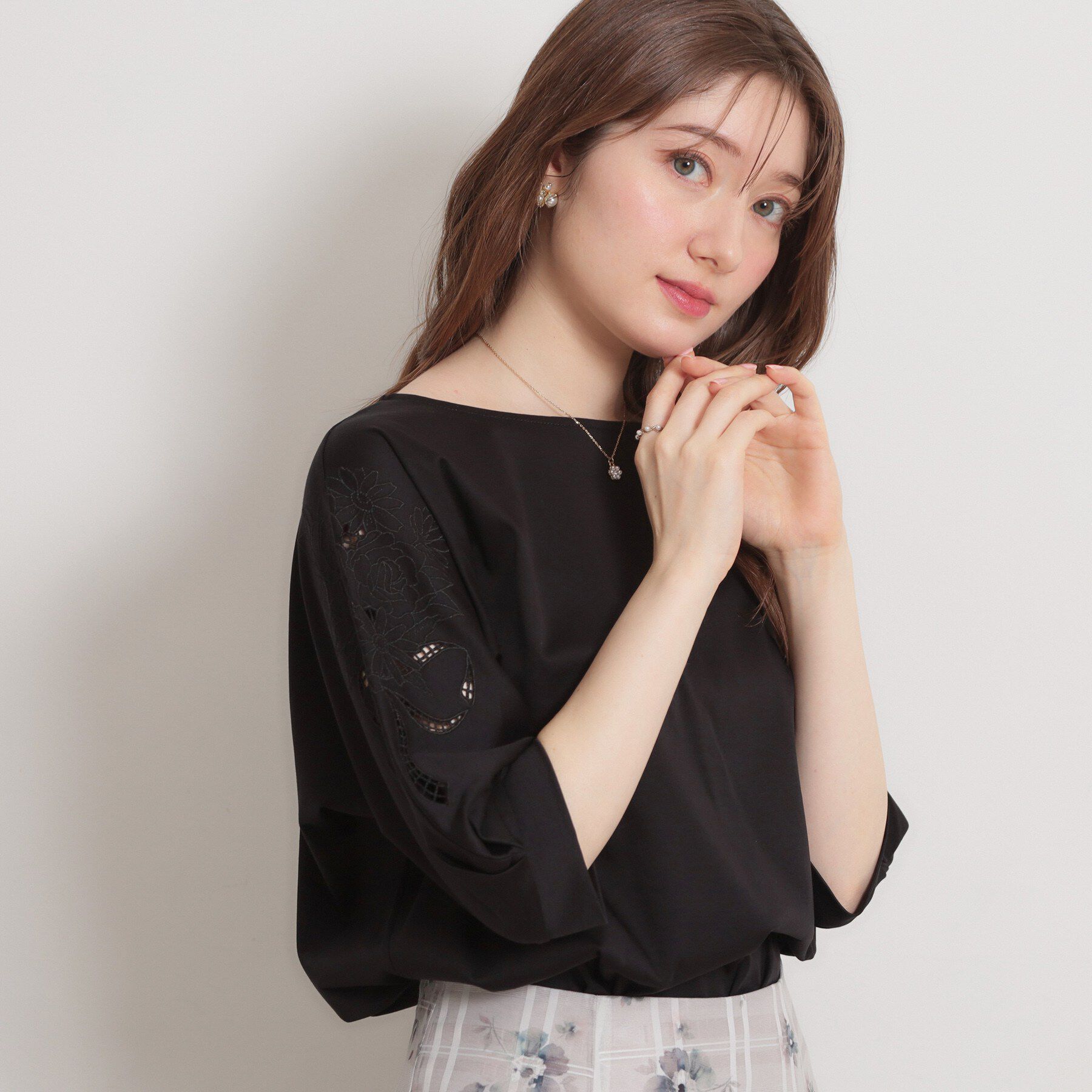 Couture broach「【接触冷感・UVカット】エンブロドルマントップス」|Tシャツ・カットソー|