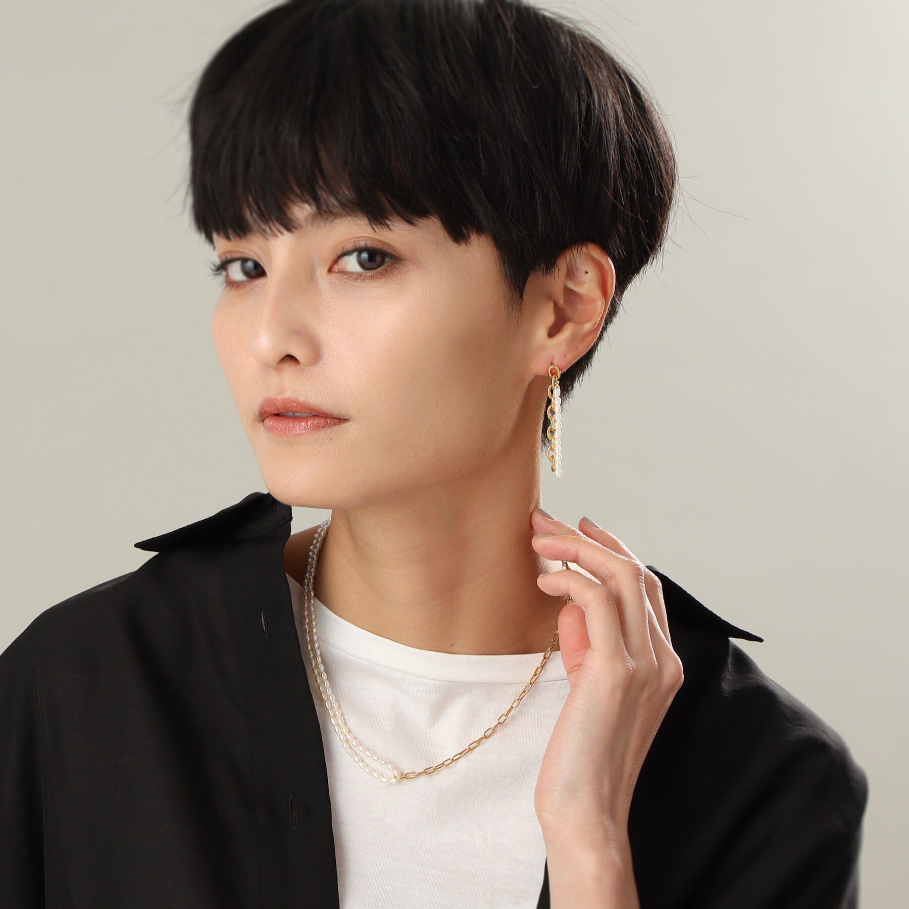 COCOSHNIK ONKITSCH「シルバー バロックパール チェーンコンビネーション スタッドピアス GP」|ピアス|