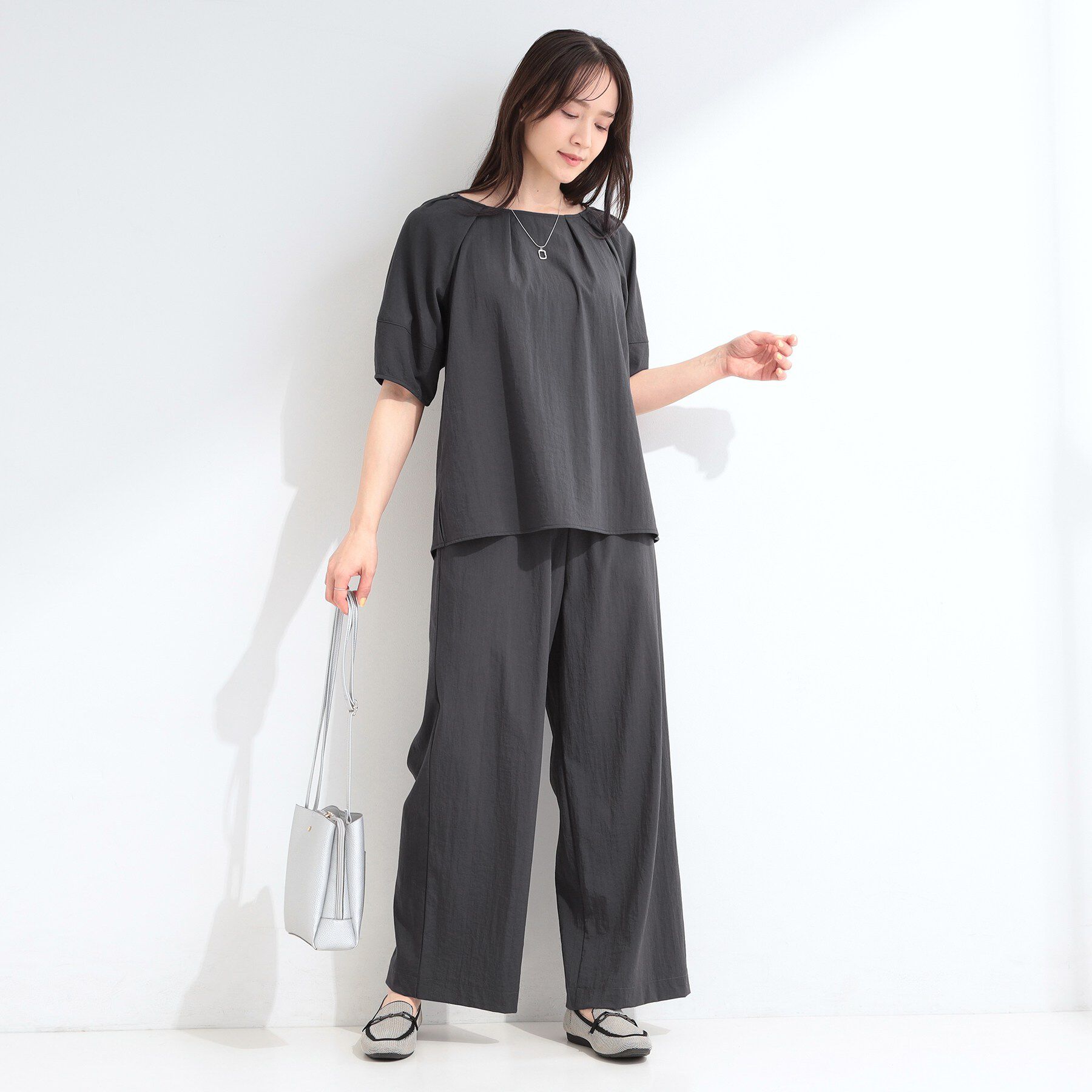 SHOO･LA･RUE「【S-LL/洗濯機可/セットアップ可】軽凛(かろりん) ひんやりタックブラウス」|シャツ・ブラウス|