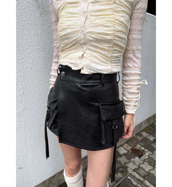 EMODA「カーゴラップフェイクレザーショートパンツ」|その他|