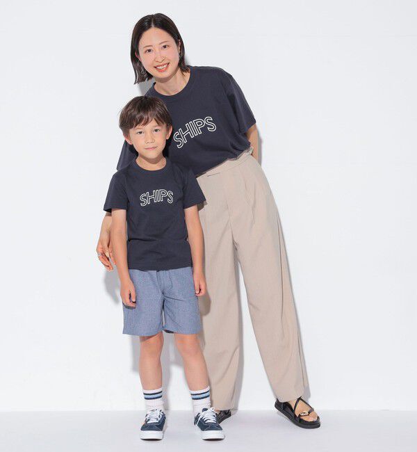SHIPS KIDS「【WEB限定】SHIPS KIDS:100～160cm / 〈家族おそろい〉SHIPS ラウンド プリント ロゴ  Tシャツ」|Tシャツ・カットソー|