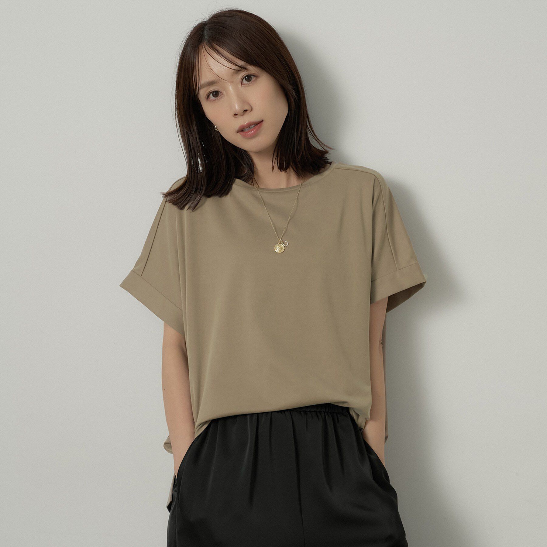 UNTITLED「【セットアップ可/接触冷感】ヴィンテージライクドルマンカットソー」|Tシャツ・カットソー|