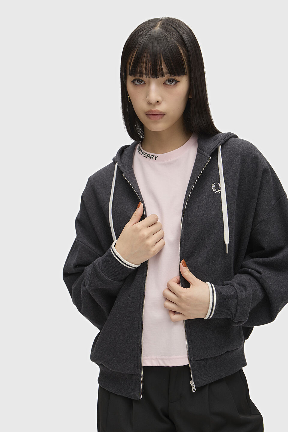 FRED PERRY 「FRED PERRY／Hooded Zip-Through Sweatshirt／フード付きジップスルースウェット」|パーカー|