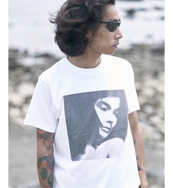 PULP「BJORK PHOTO TEE "PORTRAIT" 1 by Kevin Cummins」|Tシャツ・カットソー|