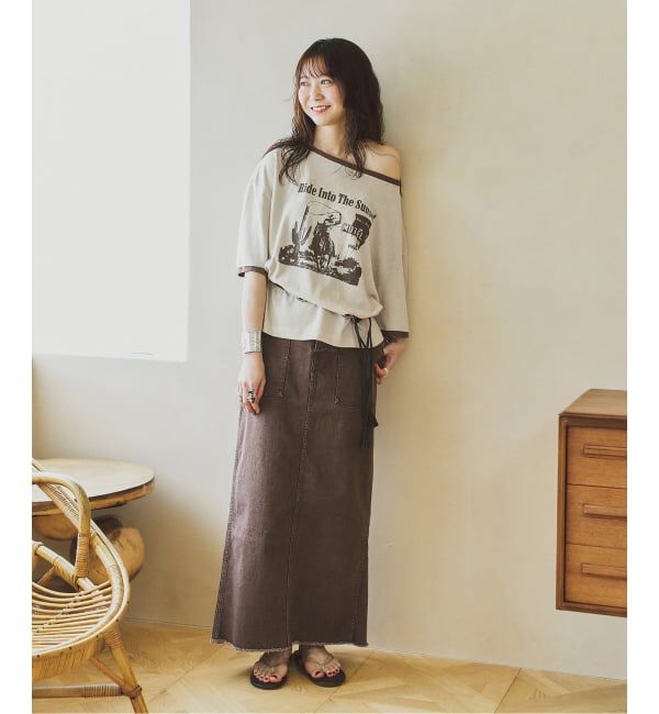 FRAMeWORK「HOWIECLOTHING&times;FRAMeWORKグラフィックT」|Tシャツ・カットソー|