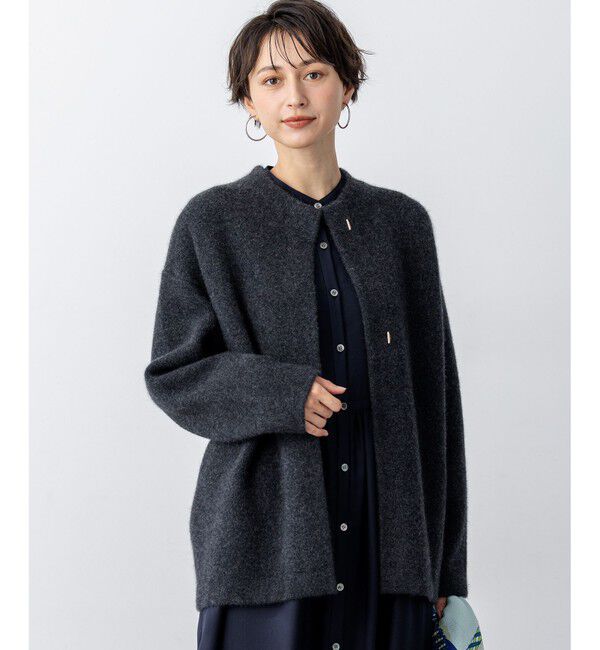 23区「【見上愛さん着用】ラクーンブレンドダブルフェイス ニット アウター」|カーディガン|グレー系