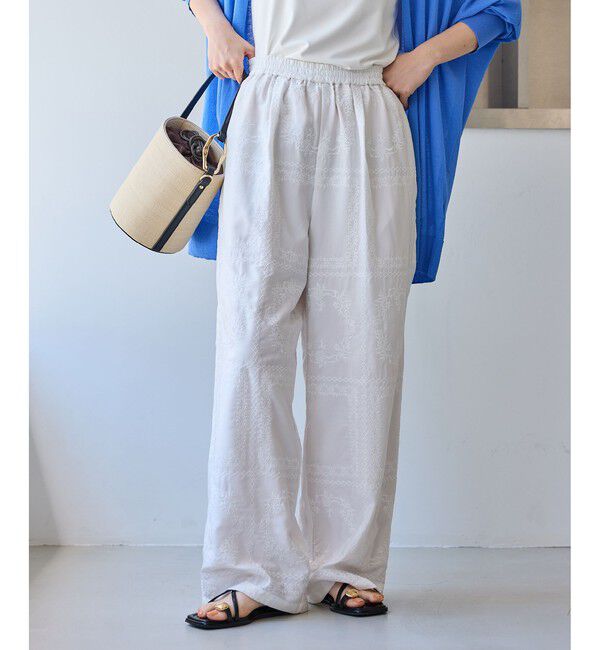 Rope&rsquo;Picnic「スクエア刺繍イージーワイドパンツ」|チノ|