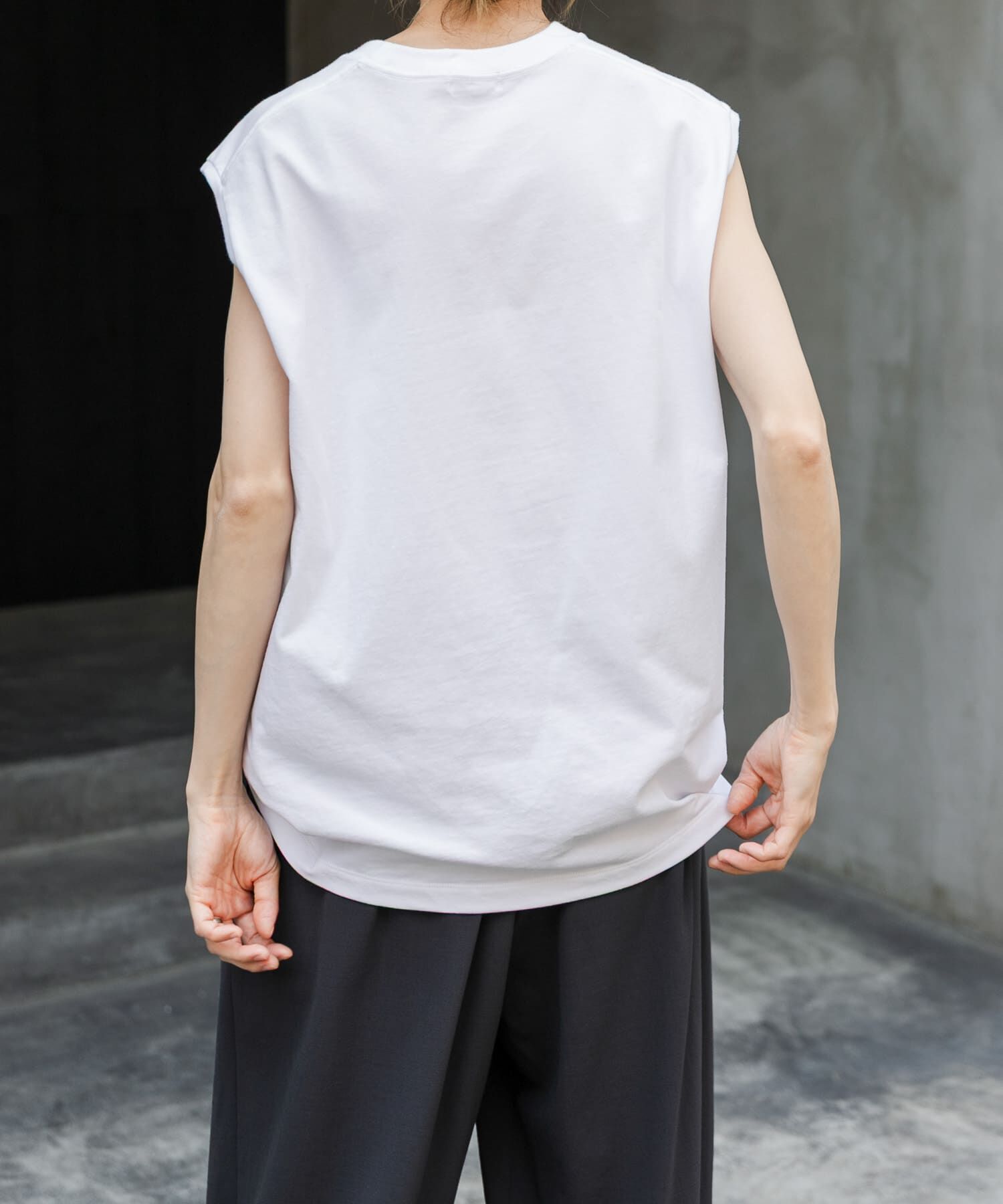 URBAN RESEARCH DOORS「FORK&SPOON　エンブロイダリーノースリーブTシャツ」|Tシャツ・カットソー|
