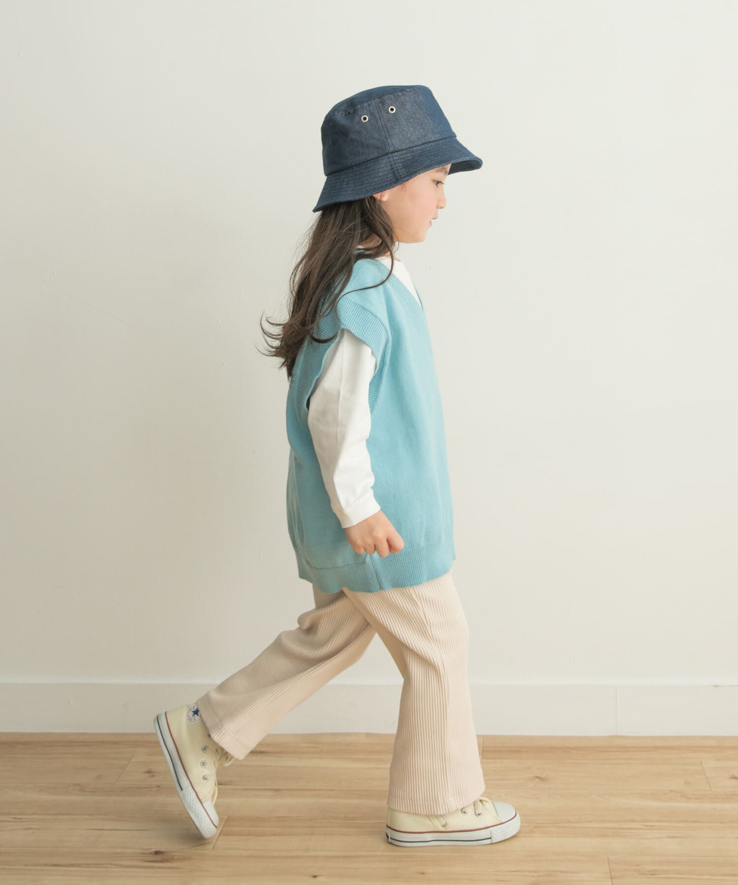 URBAN RESEARCH DOORS「『親子リンク』Vネックニットベスト(KIDS)」|ニット・セーター|