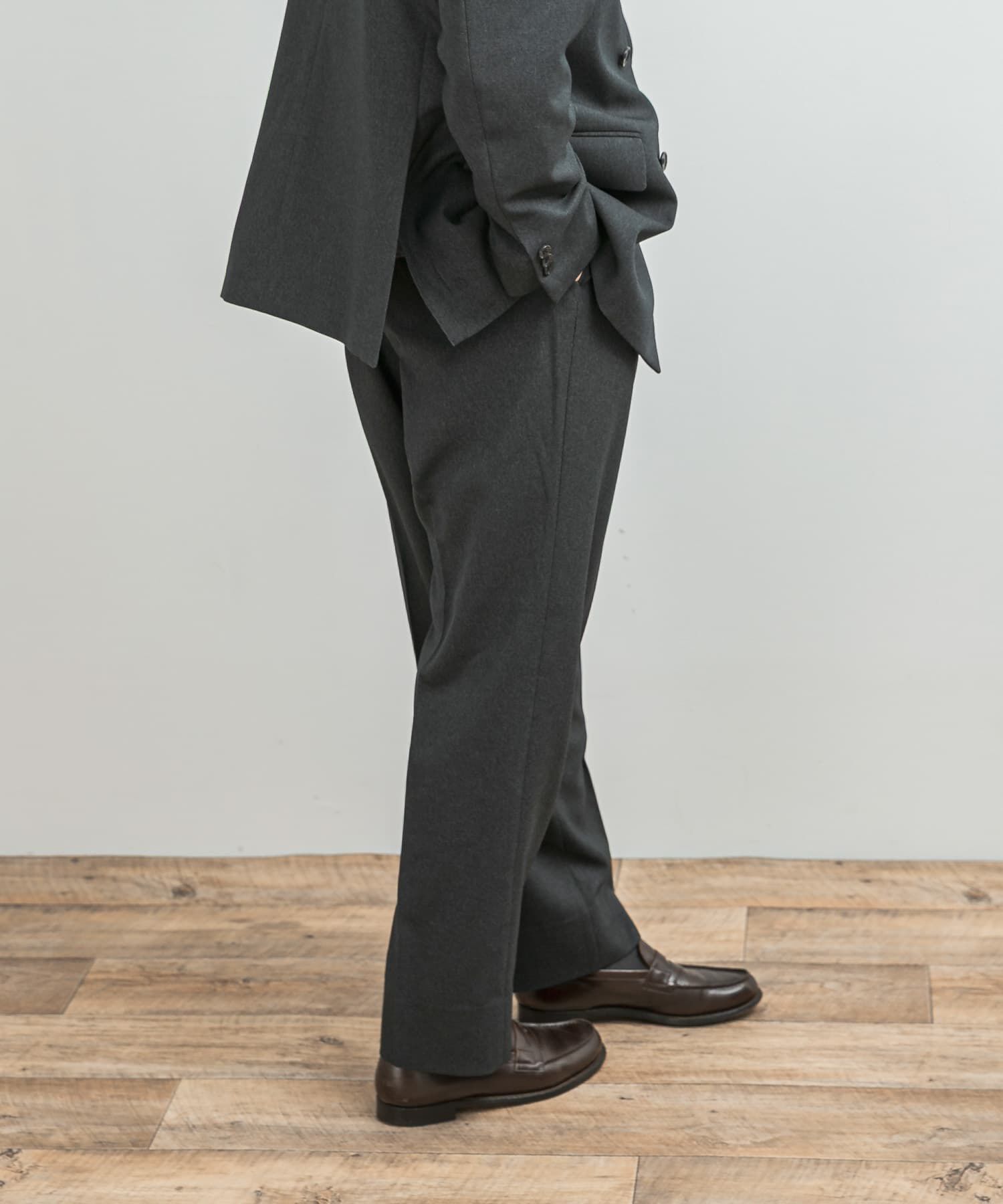 URBAN RESEARCH DOORS「LIFE STYLE TAILOR　ピンヘッドツイルストレッチ2タックパンツ」|スラックス|