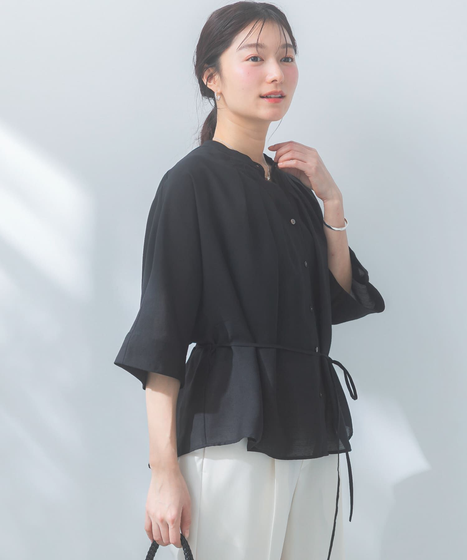 URBAN RESEARCH ROSSO「『WEB/一部店舗限定』リネン混ドルマンタックブラウス」|シャツ・ブラウス|ブラック